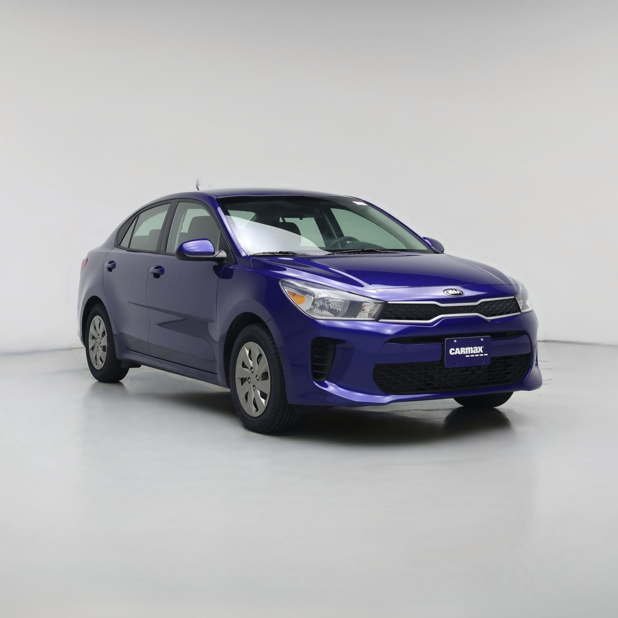 Thumbnail: 2019 Kia Rio - 1