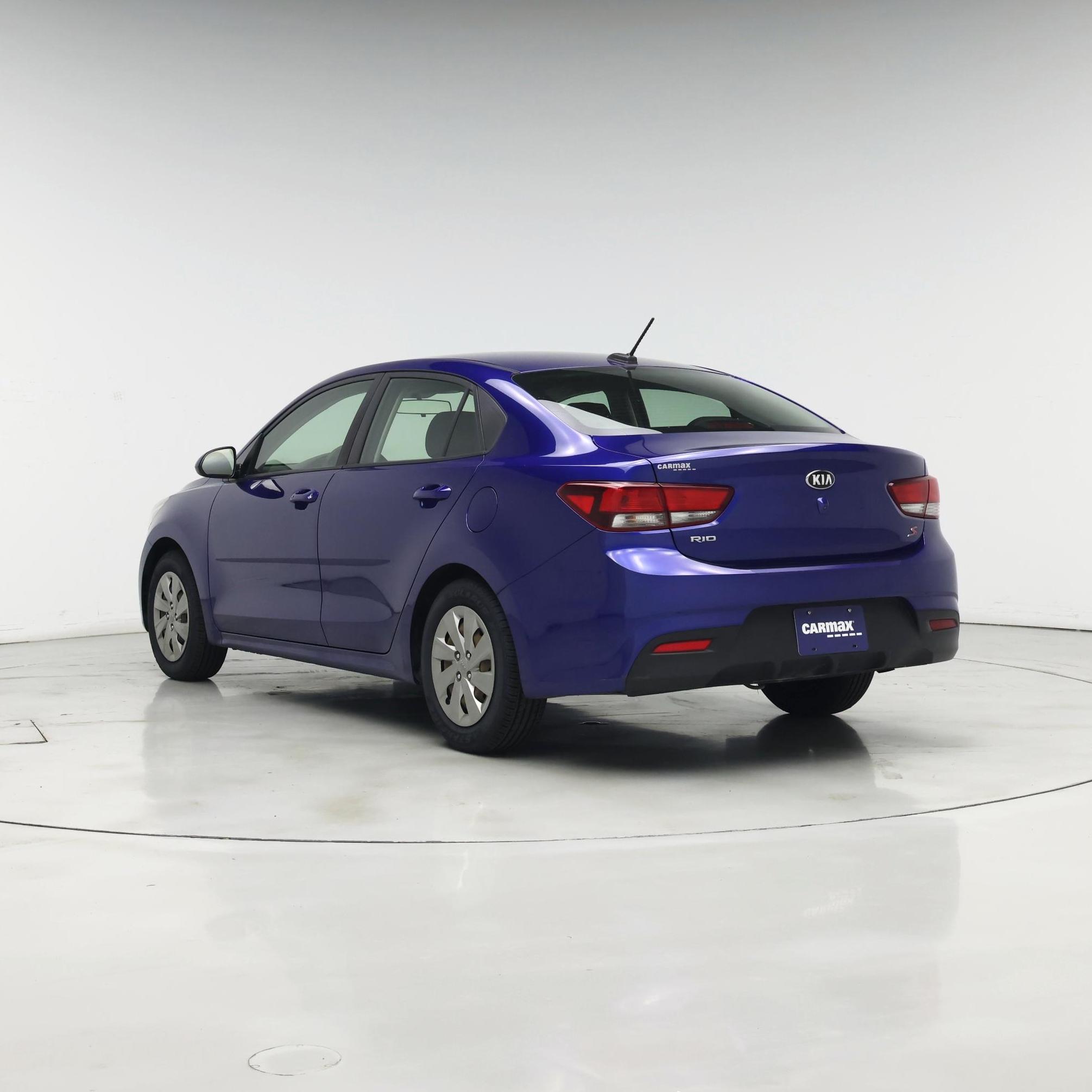 Thumbnail: 2019 Kia Rio - 2