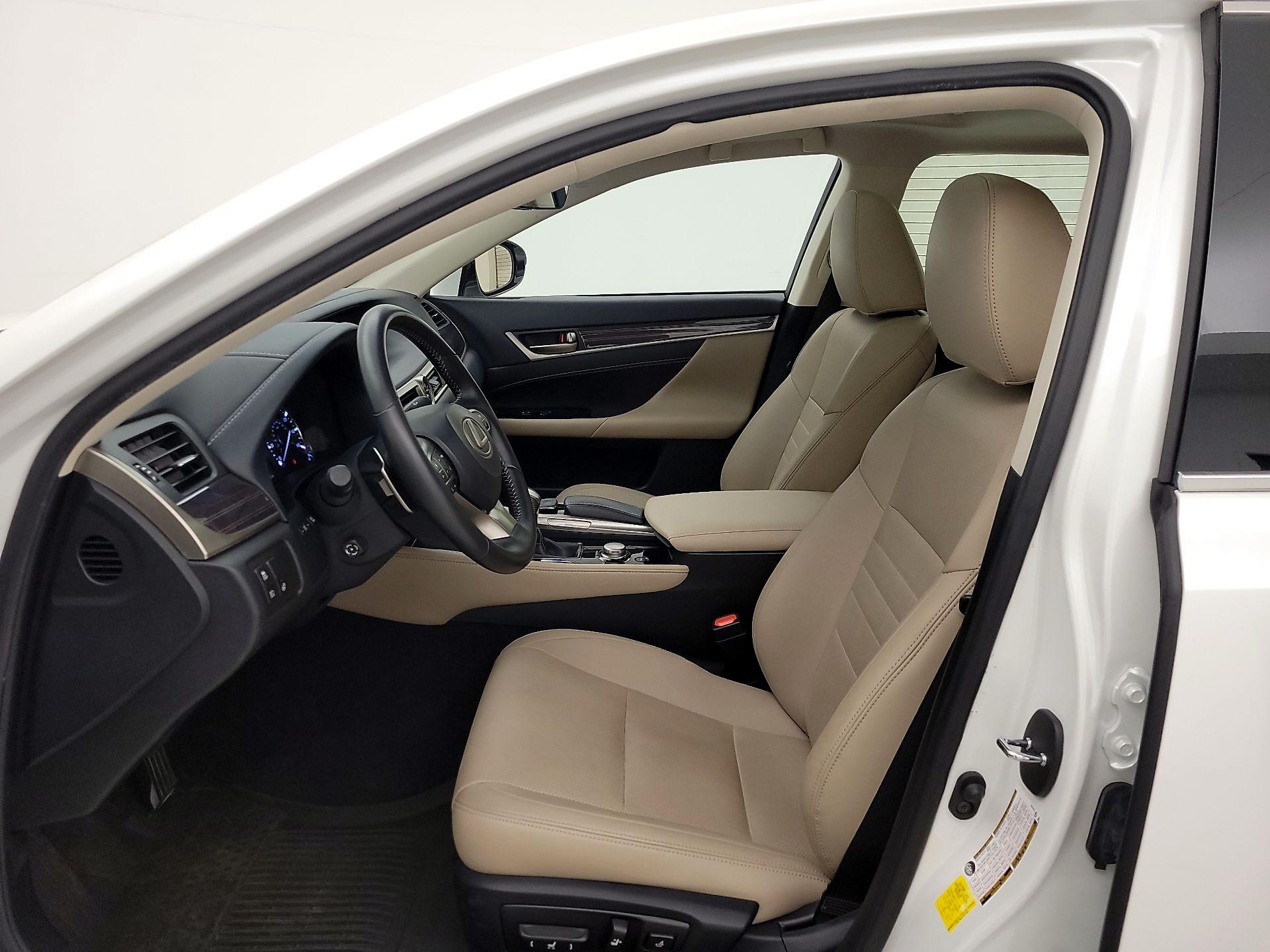 Thumbnail: 2019 Lexus GS - 11