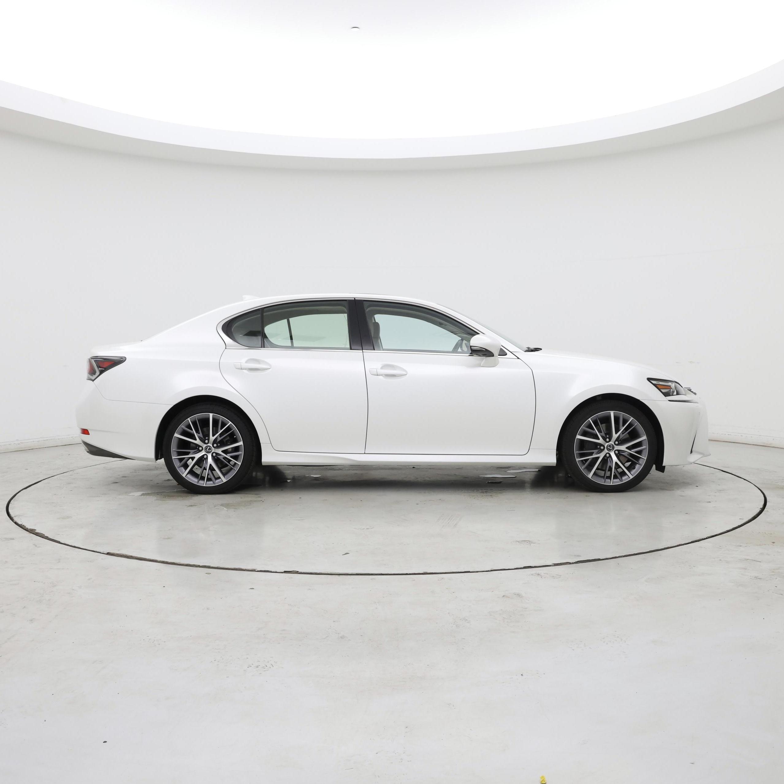 Thumbnail: 2019 Lexus GS - 7