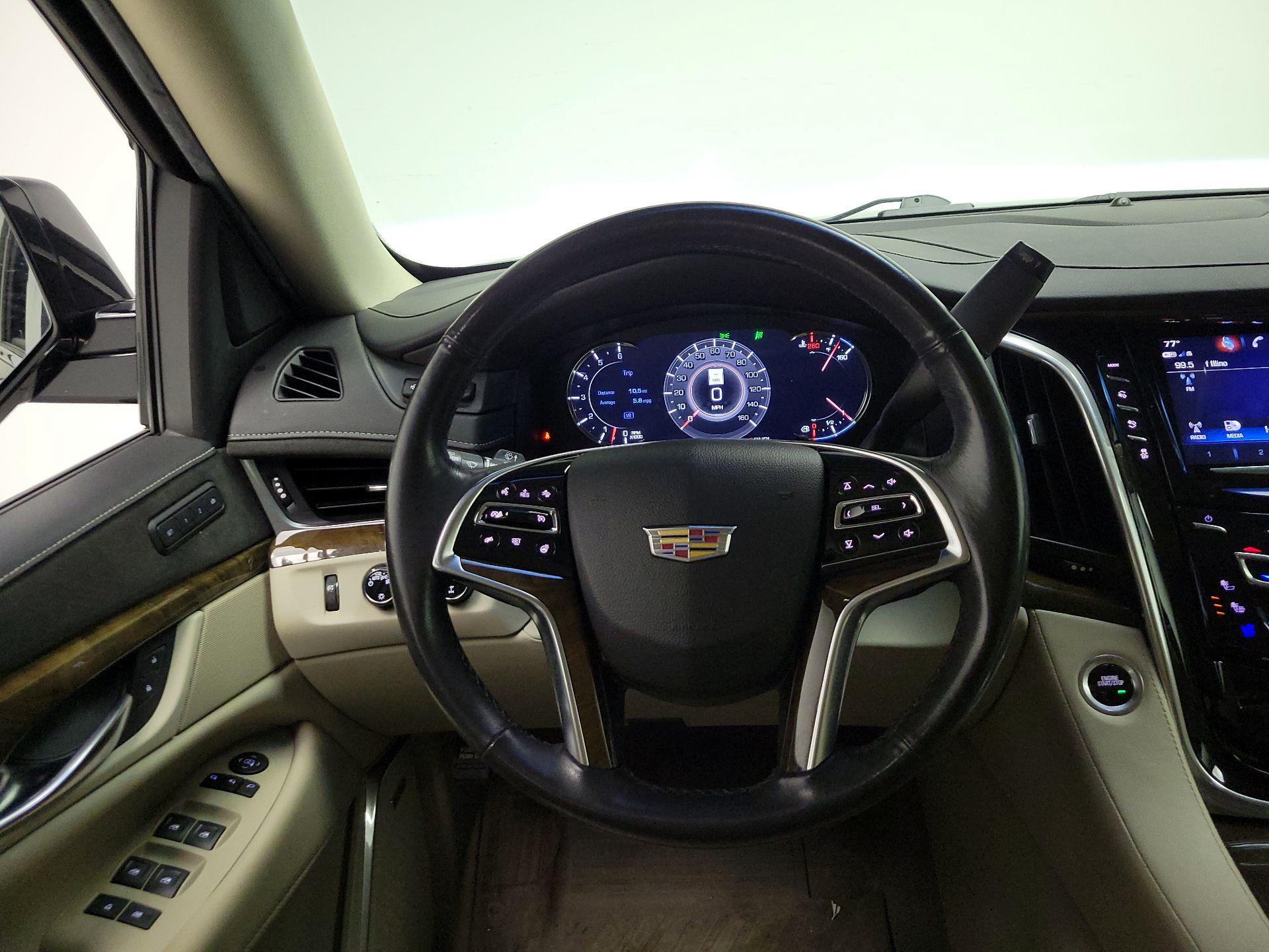 Thumbnail: 2019 Cadillac Escalade - 10