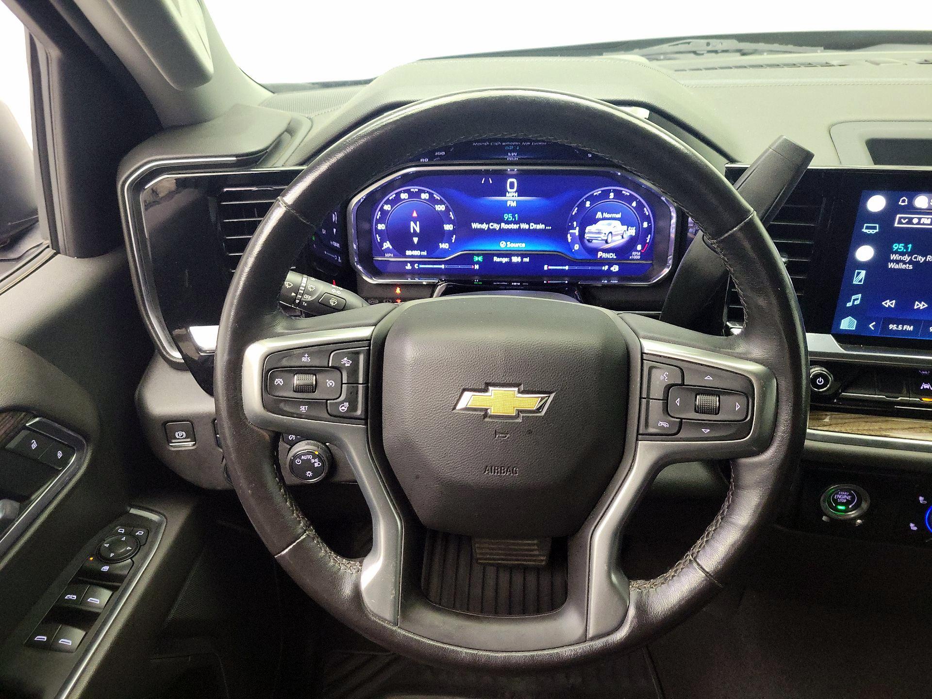 Thumbnail: 2022 Chevrolet Silverado 1500 - 10