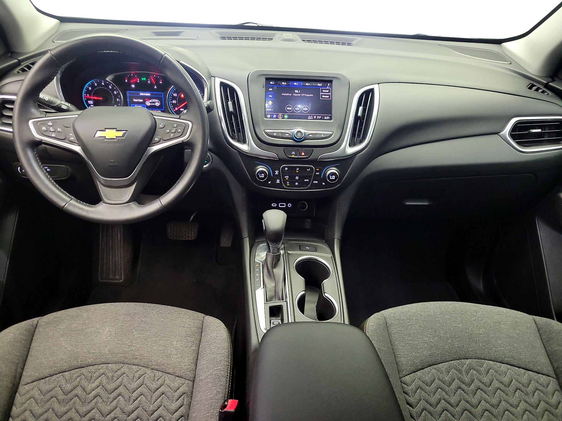 Thumbnail: 2022 Chevrolet Equinox - 9