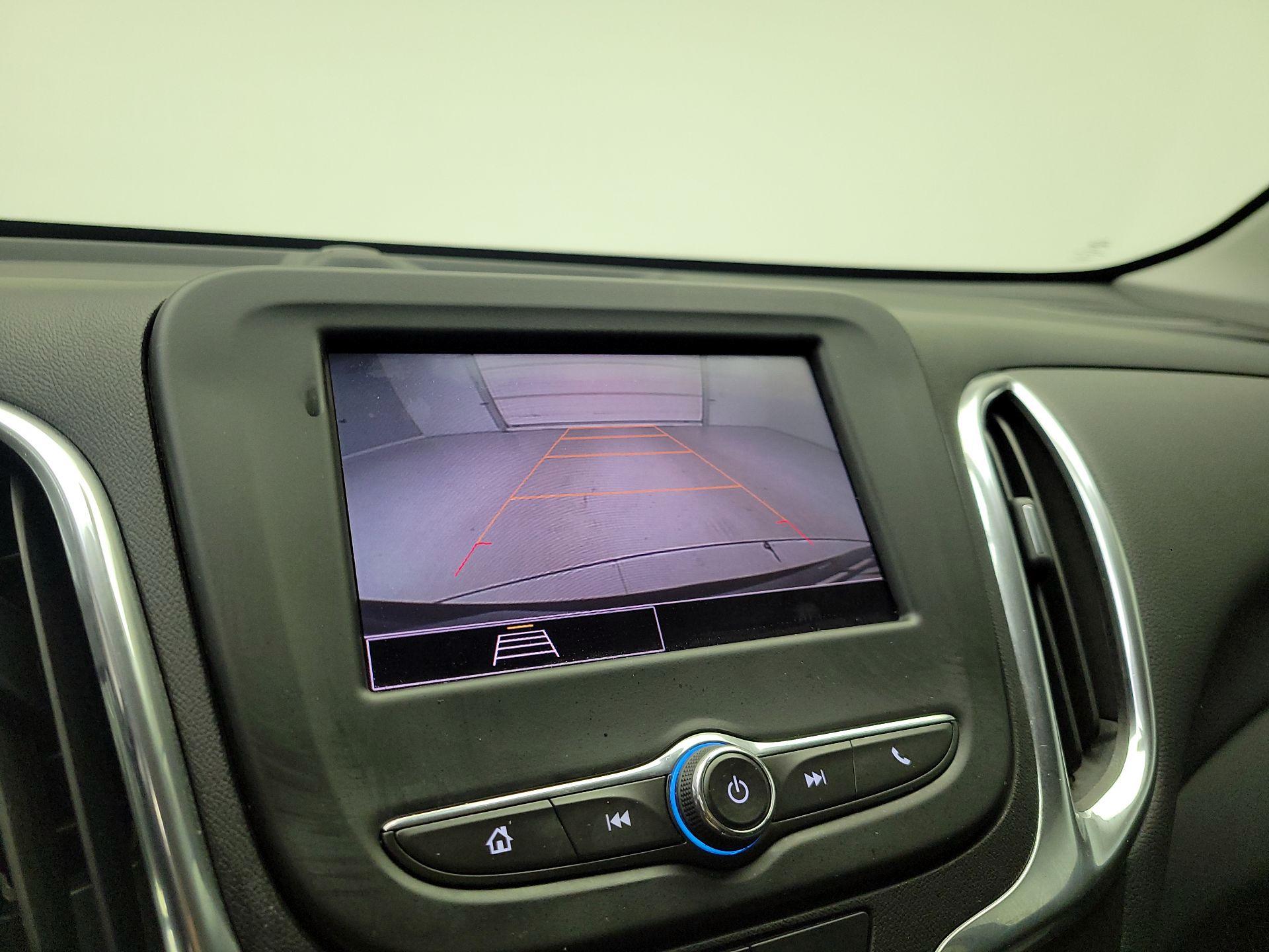 Thumbnail: 2022 Chevrolet Equinox - 14