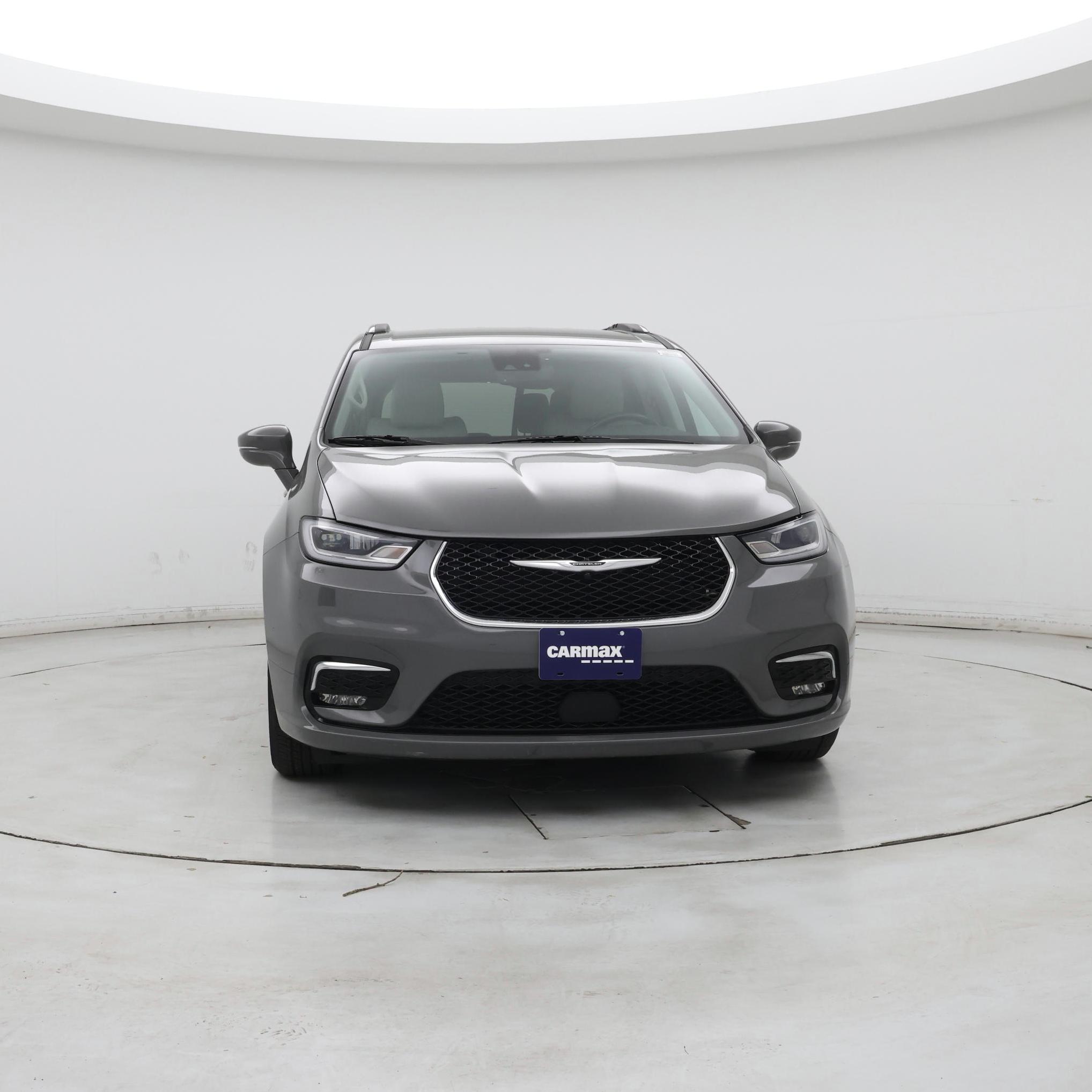 Thumbnail: 2021 Chrysler Pacifica - 5