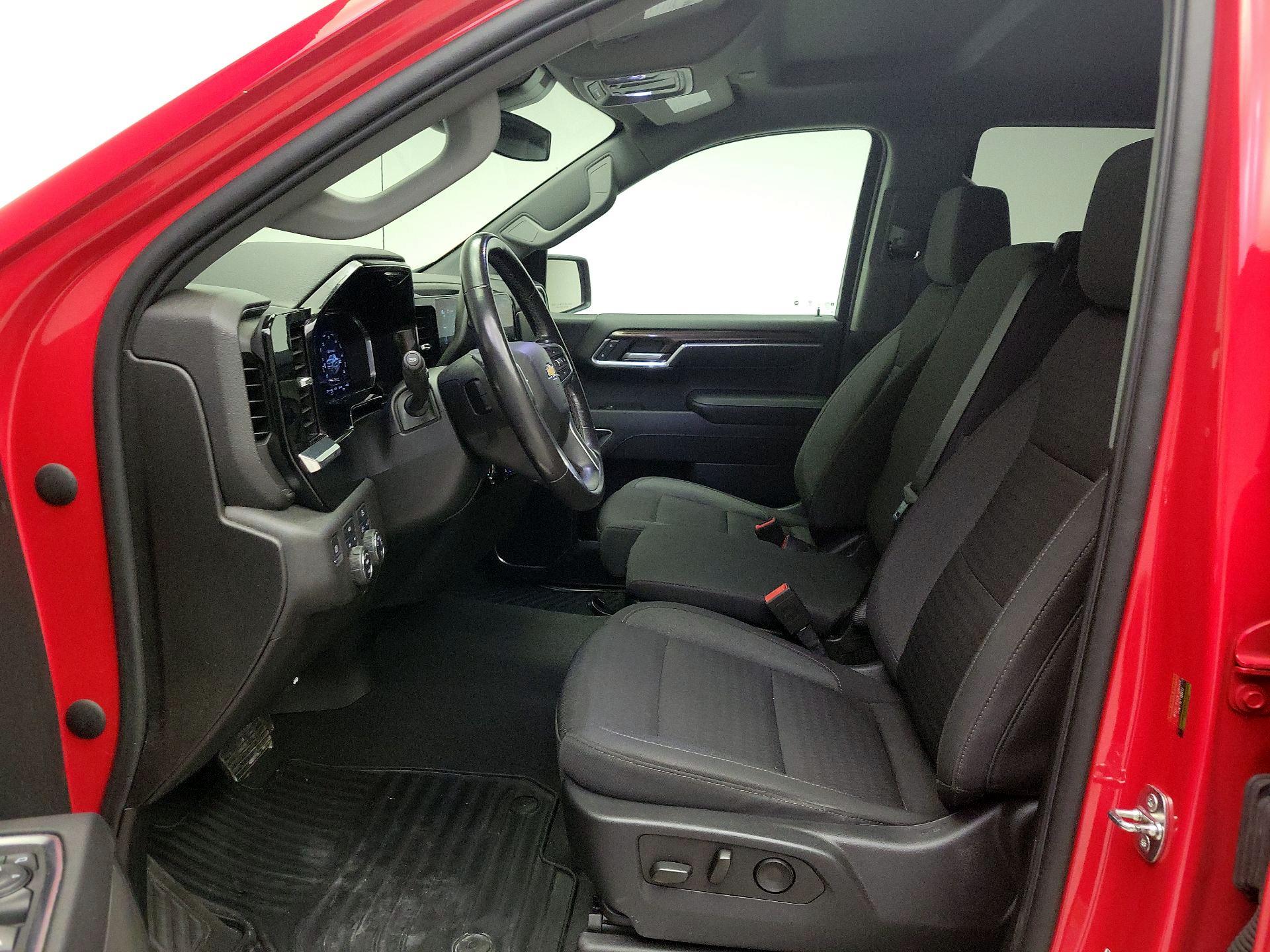 Thumbnail: 2022 Chevrolet Silverado 1500 - 11