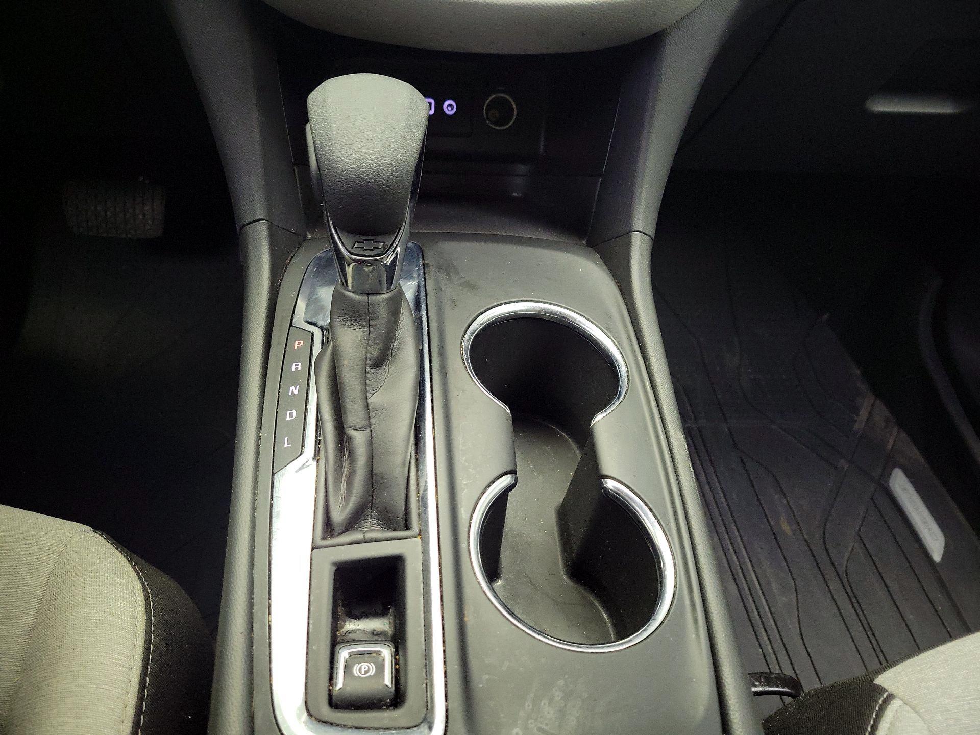 Thumbnail: 2023 Chevrolet Equinox - 17