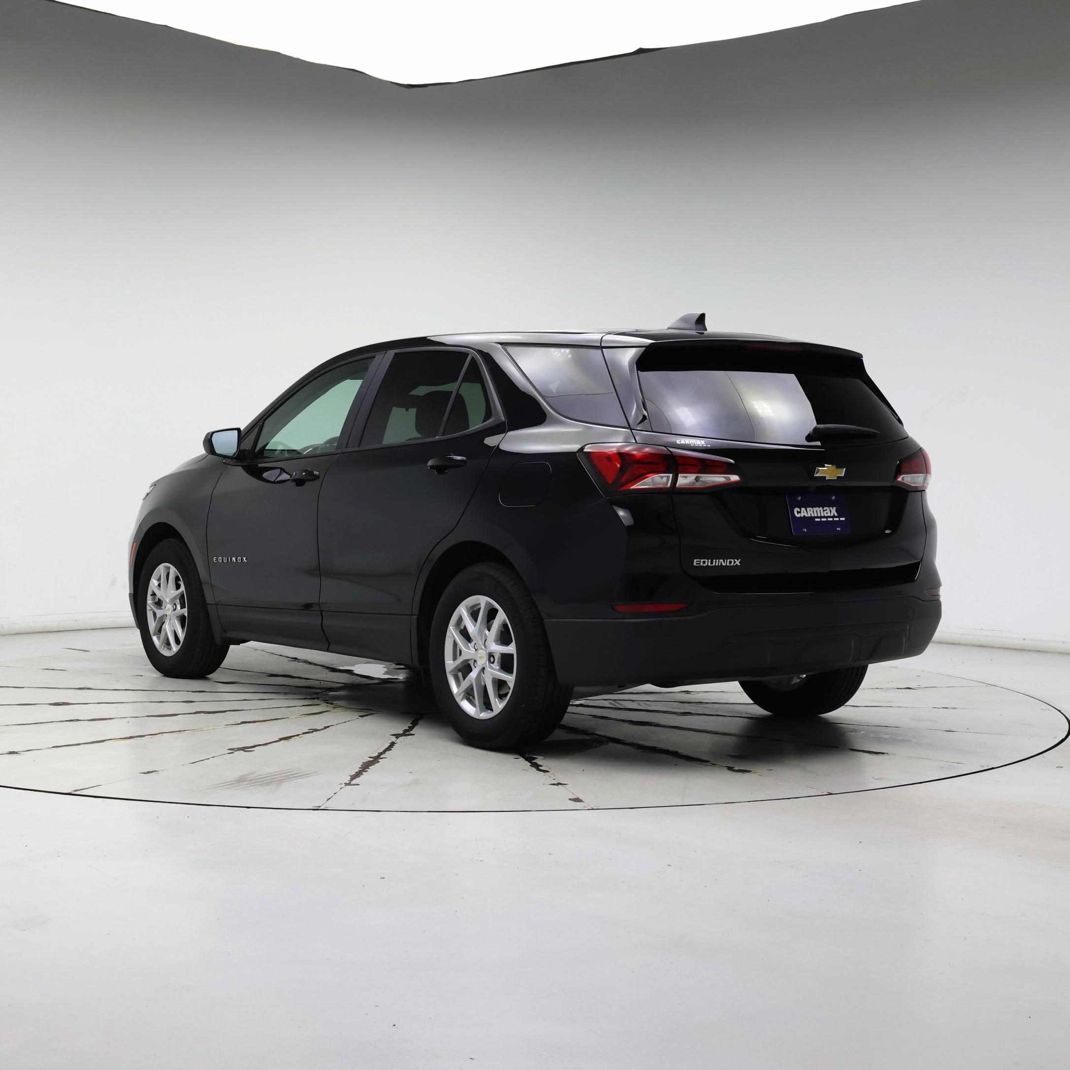 Thumbnail: 2023 Chevrolet Equinox - 2