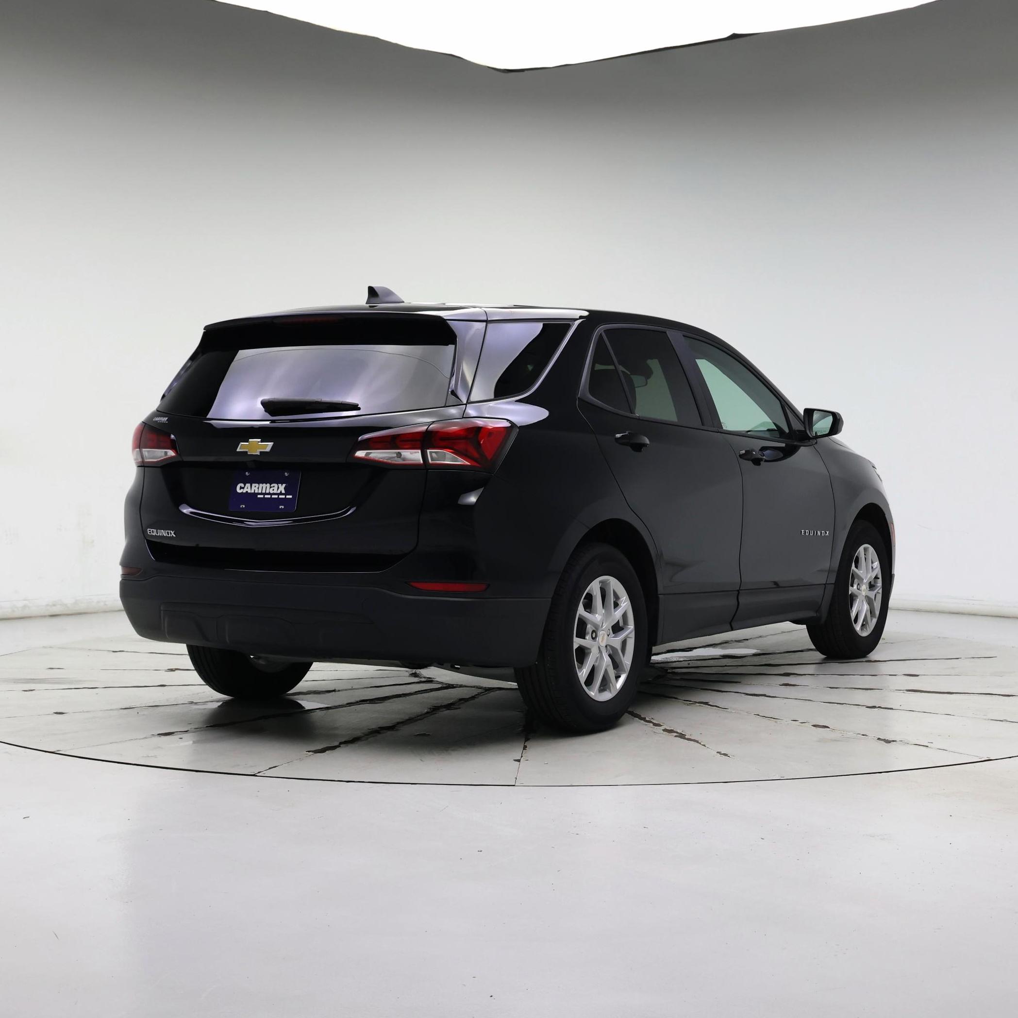 Thumbnail: 2023 Chevrolet Equinox - 8