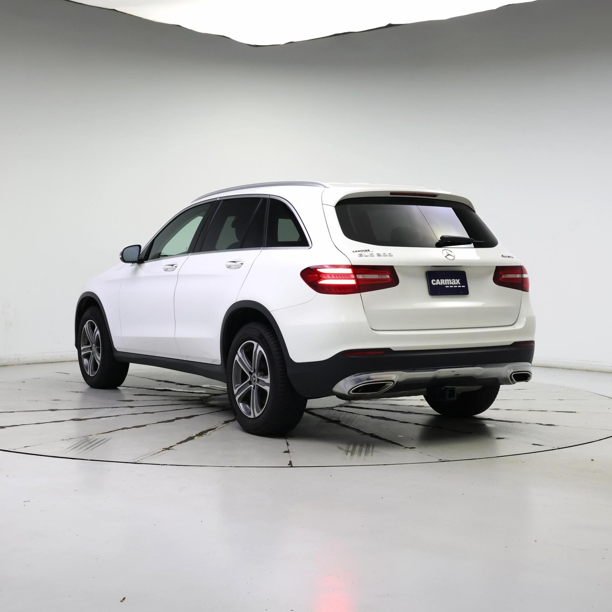 Thumbnail: 2019 Mercedes-Benz GLC - 2