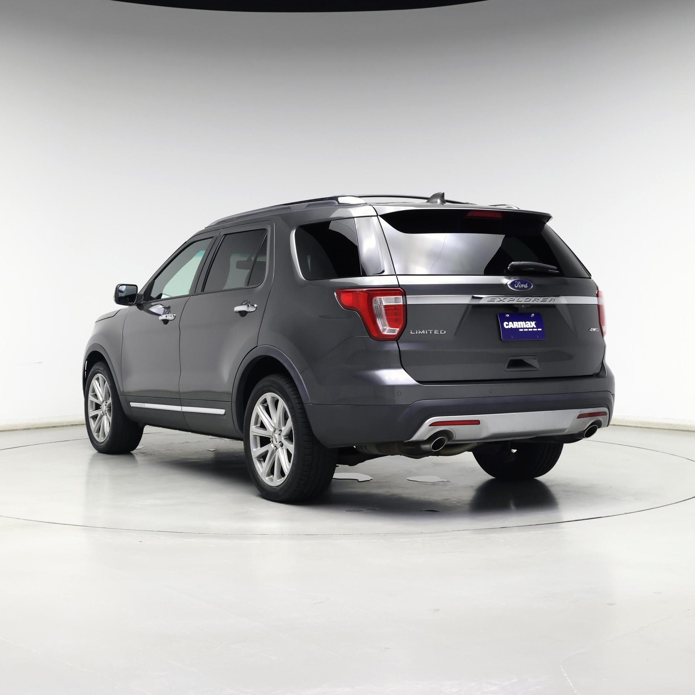 Thumbnail: 2016 Ford Explorer - 2