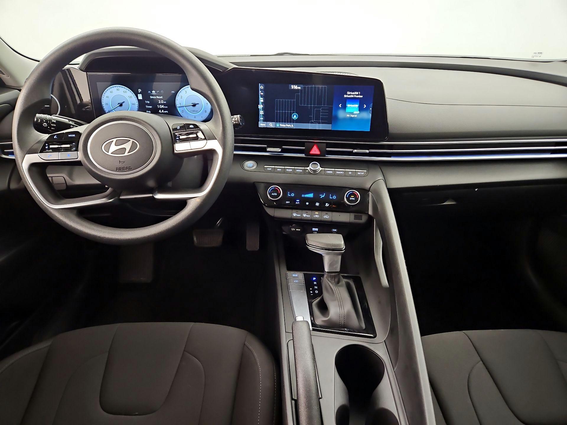 Thumbnail: 2024 Hyundai Elantra - 9