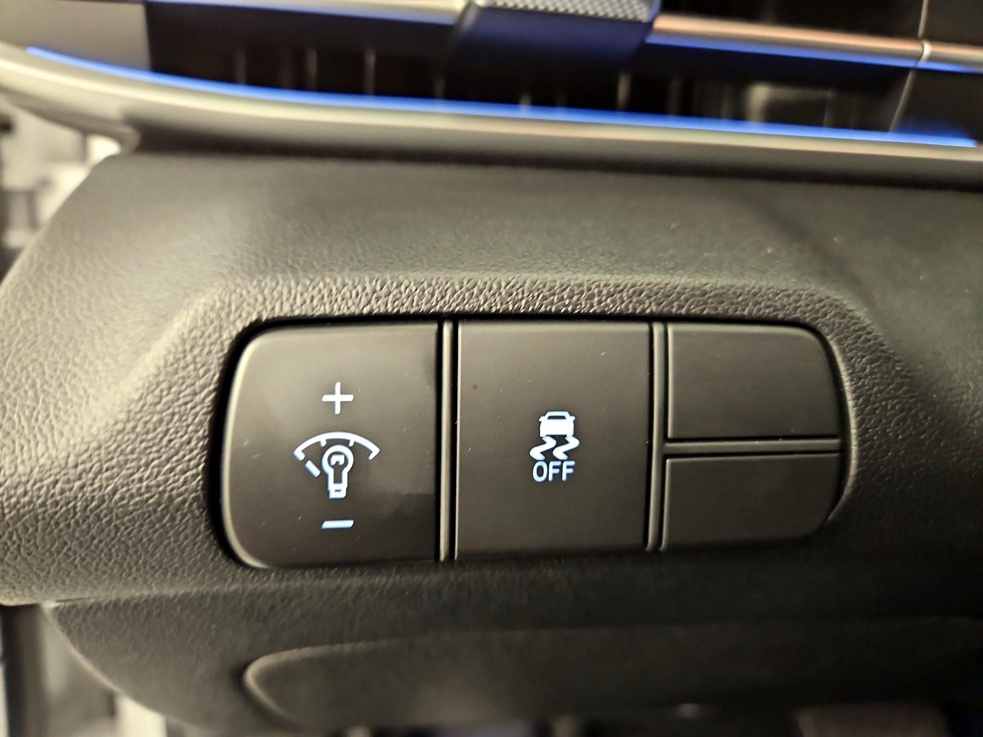 Thumbnail: 2024 Hyundai Elantra - 13