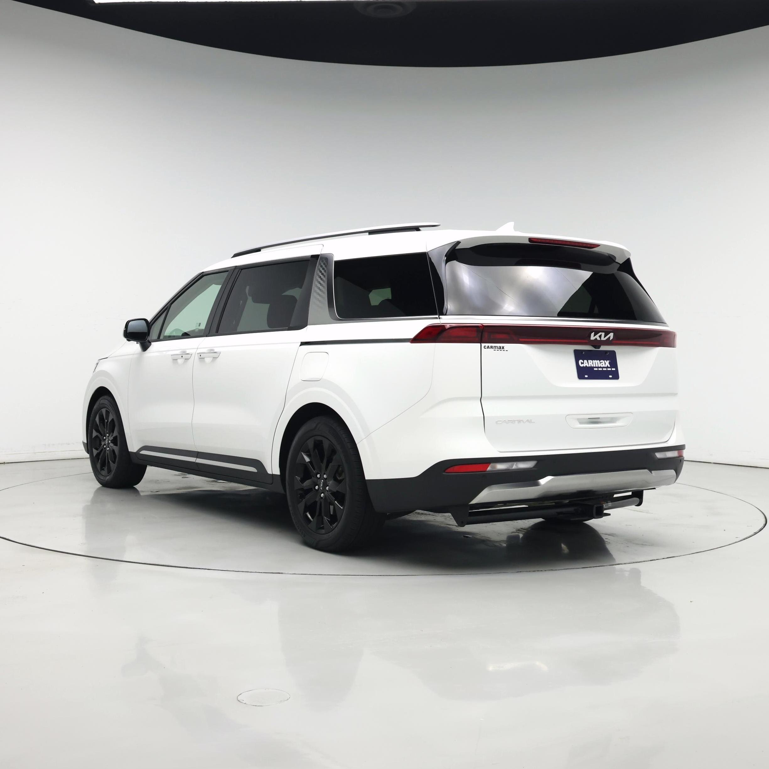 Thumbnail: 2024 Kia Carnival - 2