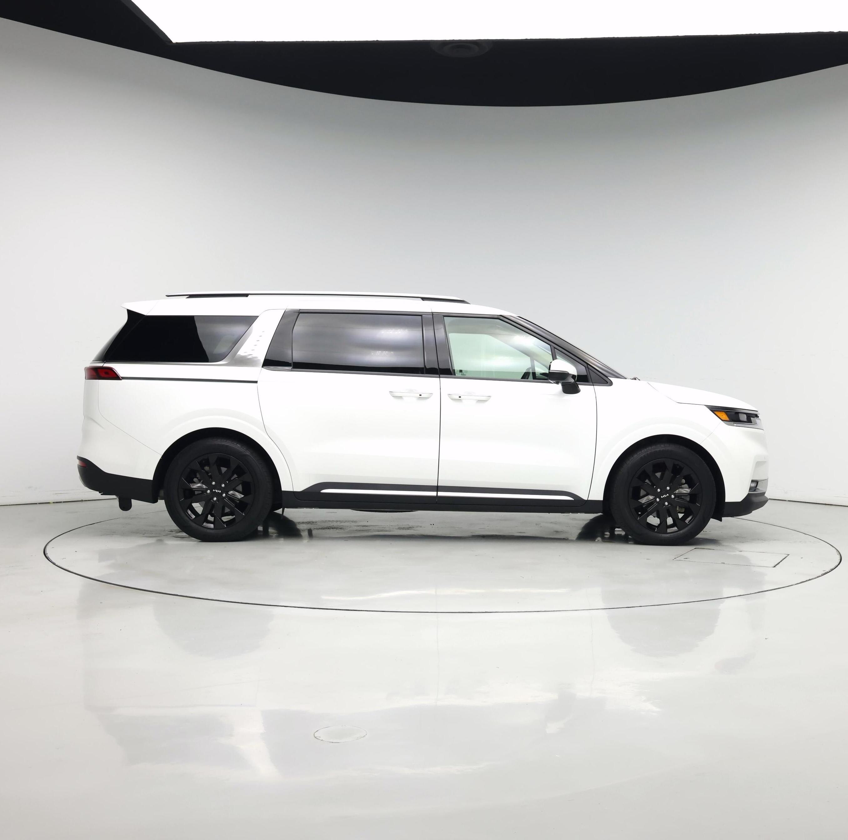 Thumbnail: 2024 Kia Carnival - 7