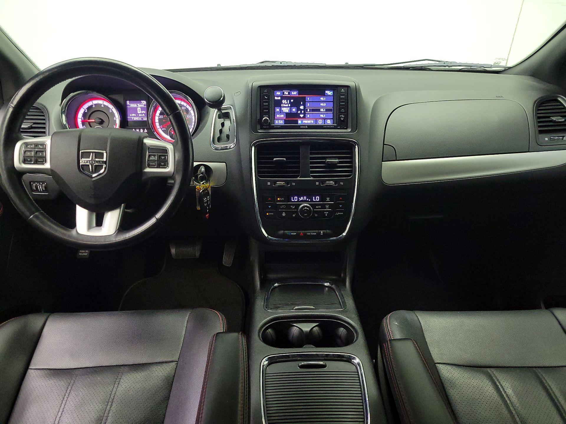 Thumbnail: 2019 Dodge Grand Caravan - 9