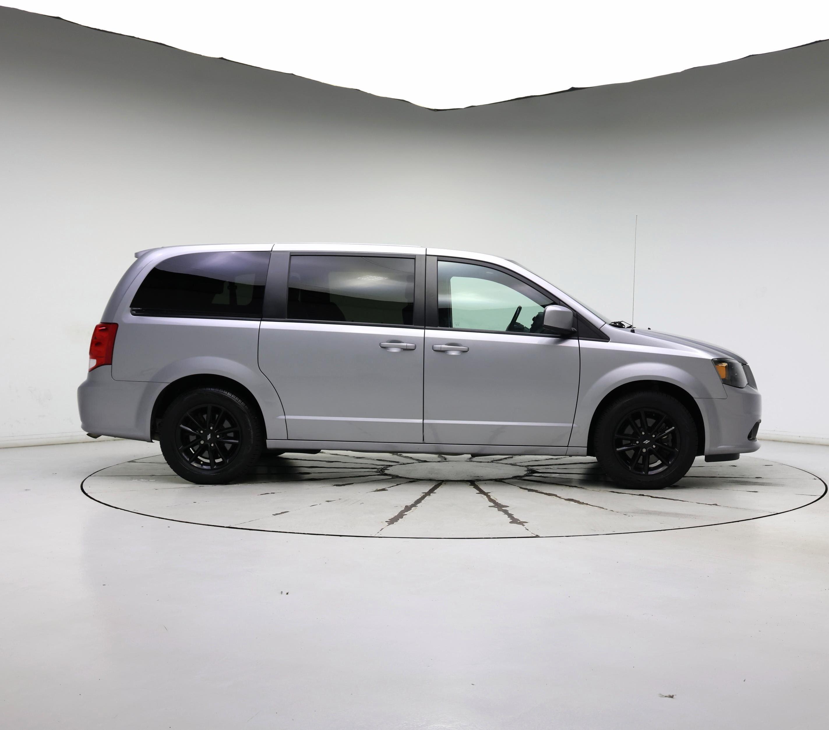 Thumbnail: 2019 Dodge Grand Caravan - 7