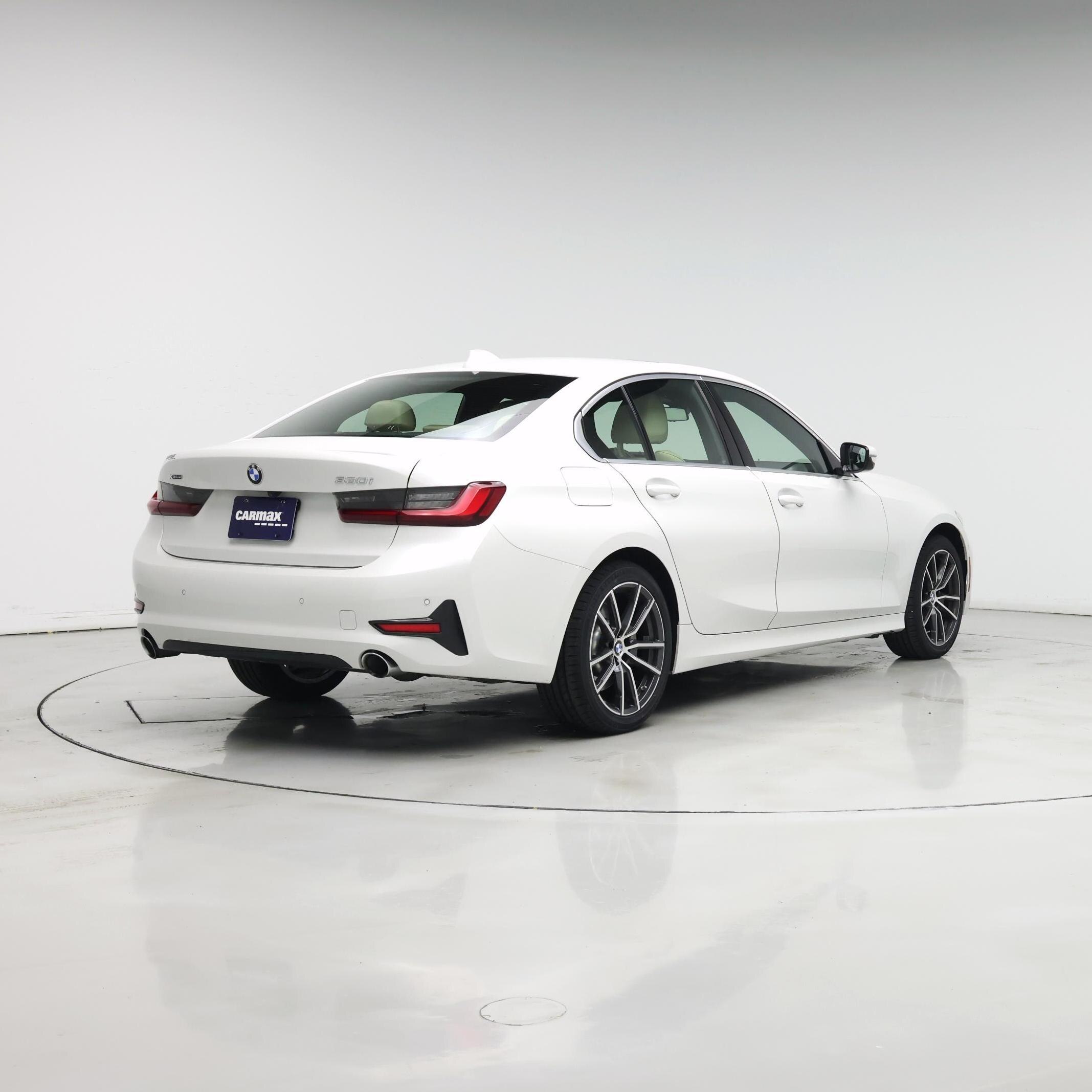 Thumbnail: 2022 BMW 3 Series - 8