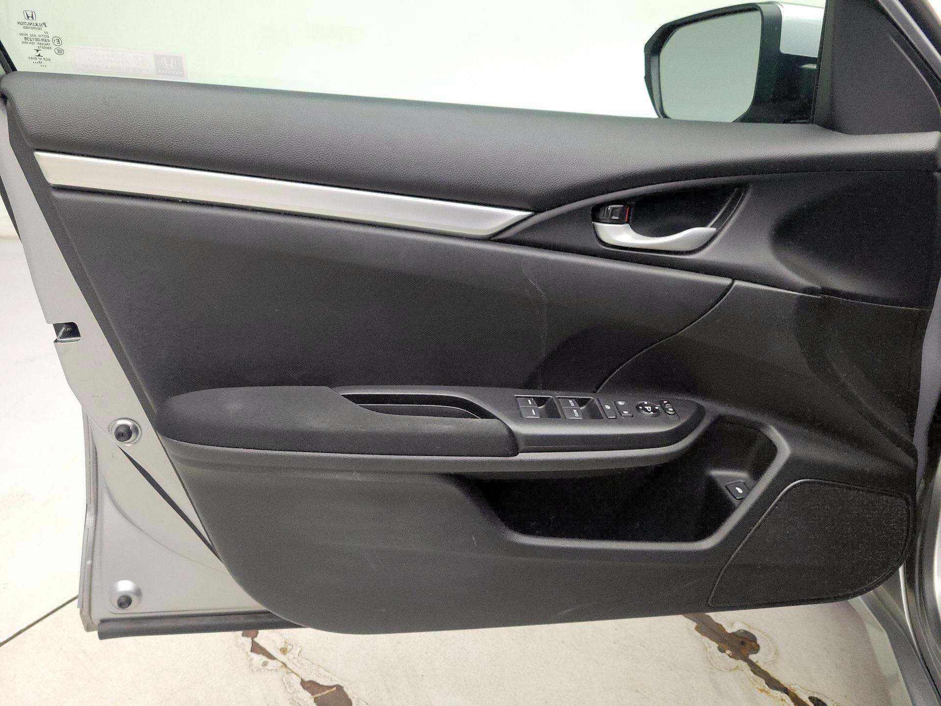 Thumbnail: 2019 Honda Civic - 12