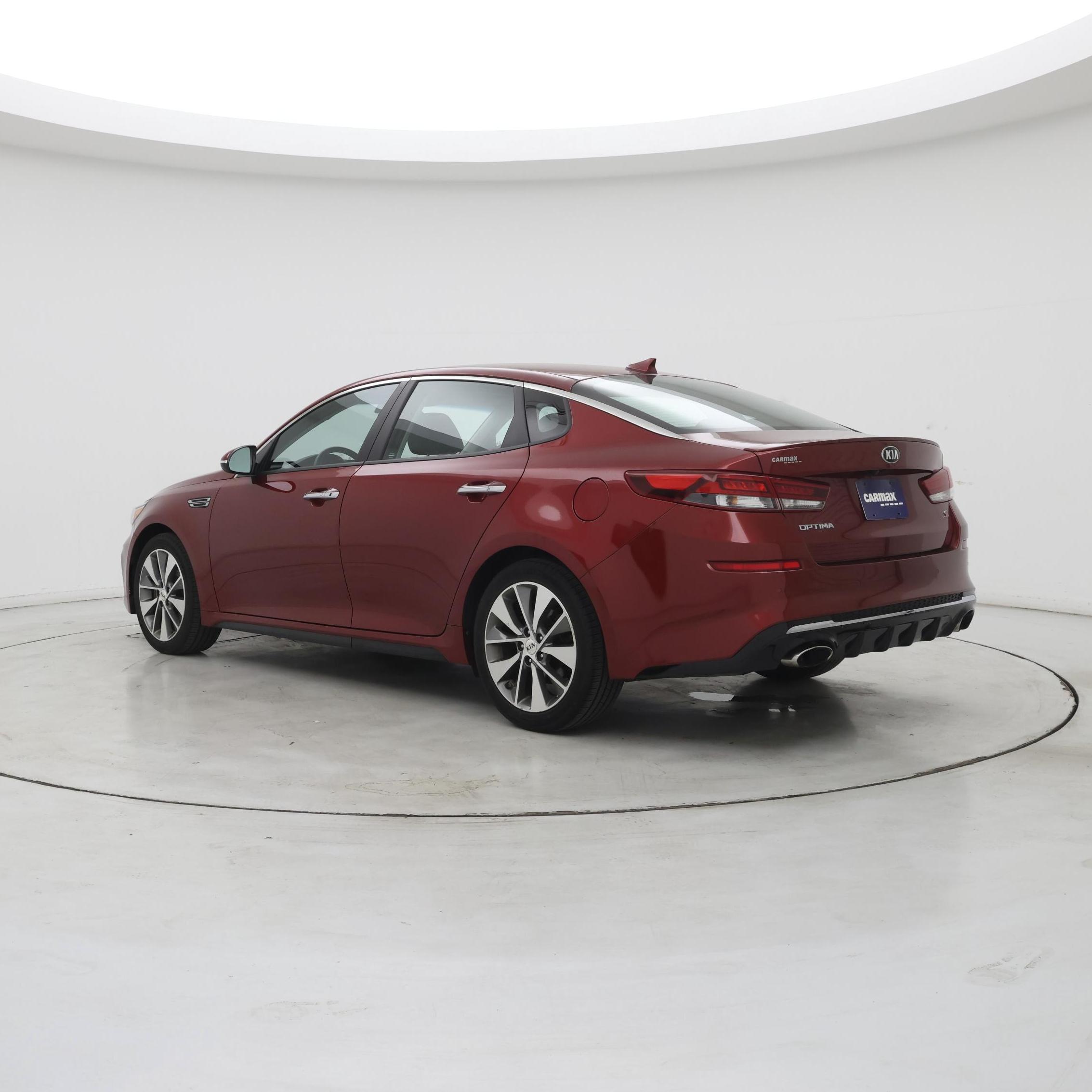 Thumbnail: 2019 Kia Optima - 2