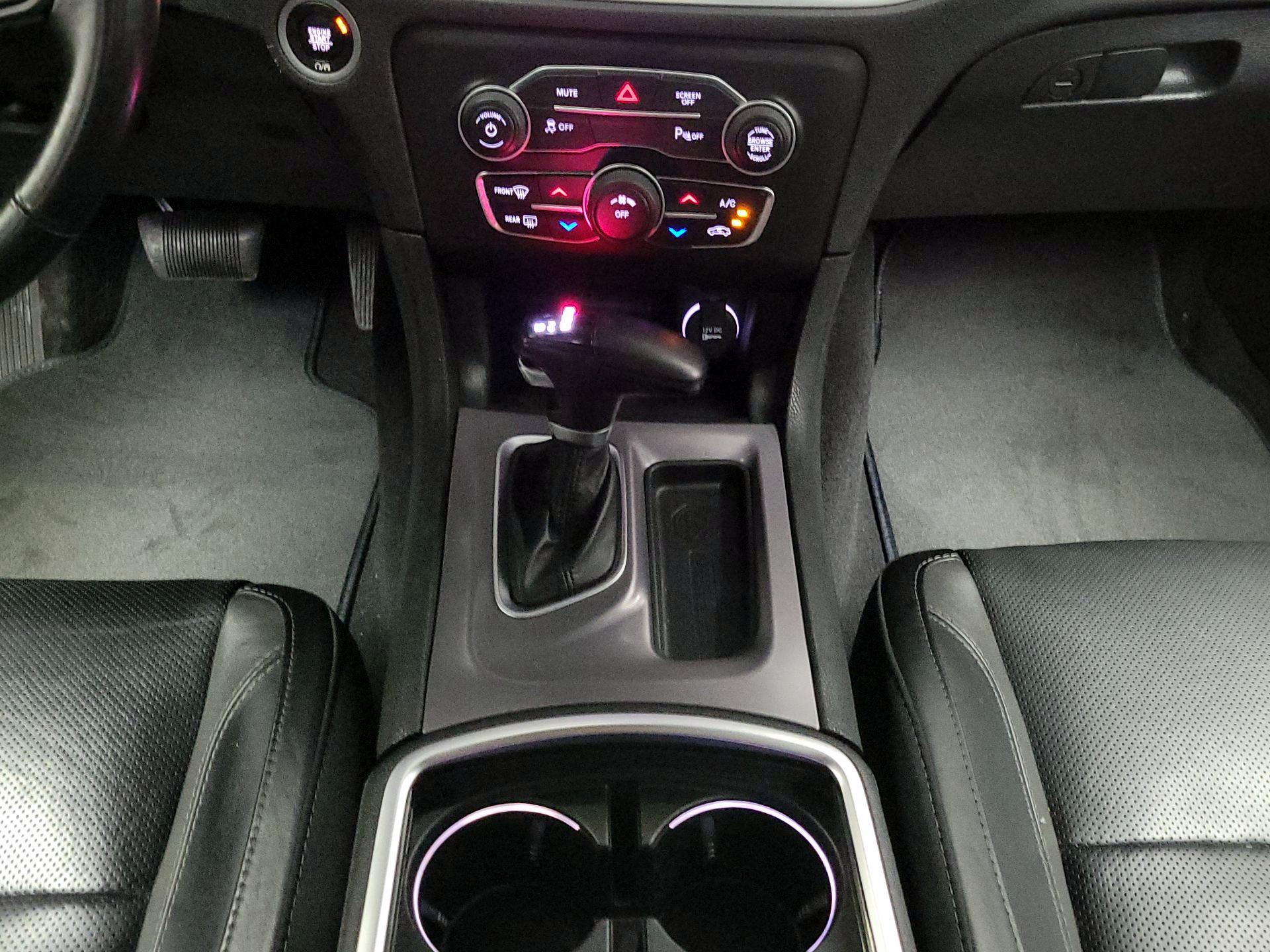 Thumbnail: 2022 Dodge Charger - 17
