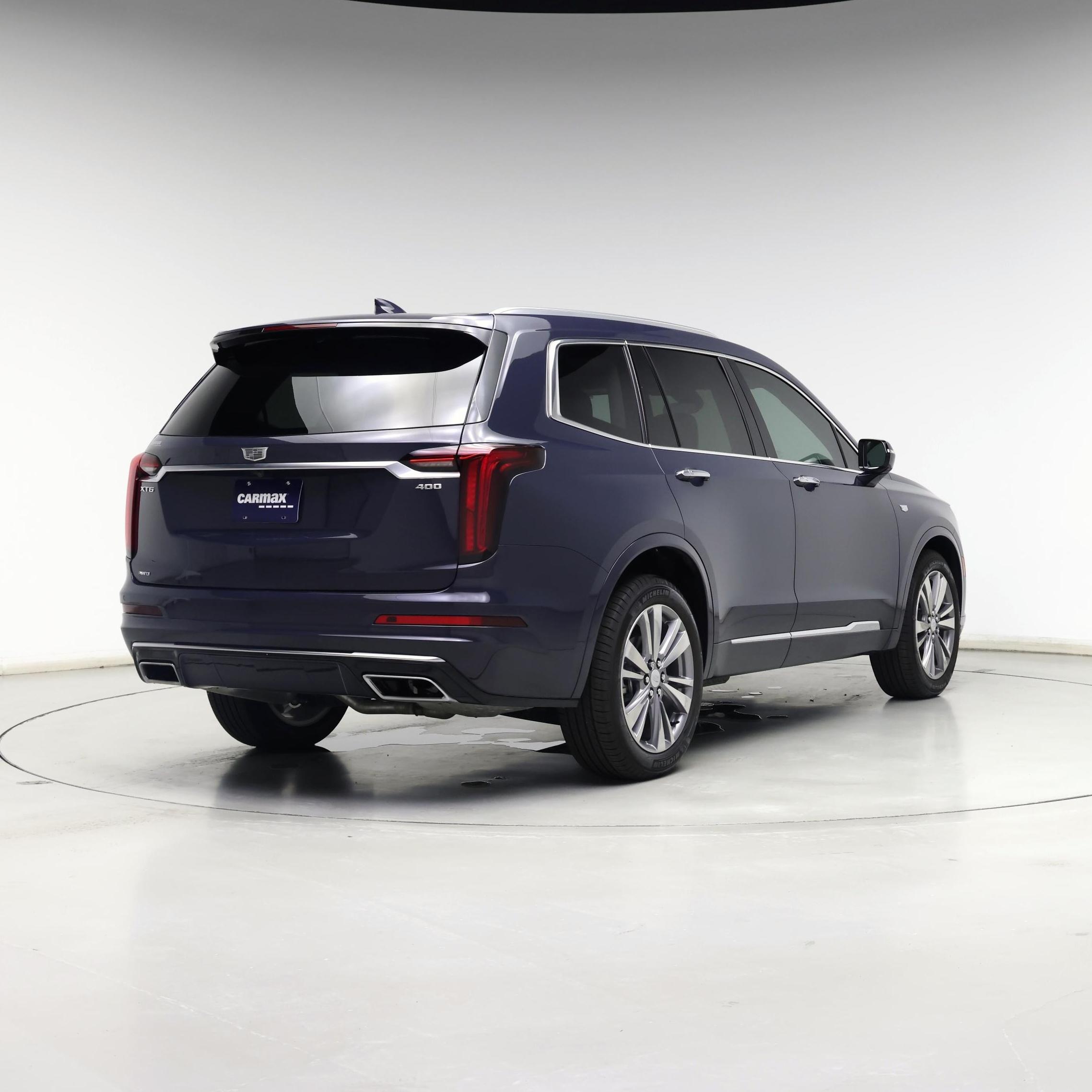 Thumbnail: 2024 Cadillac XT6 - 8