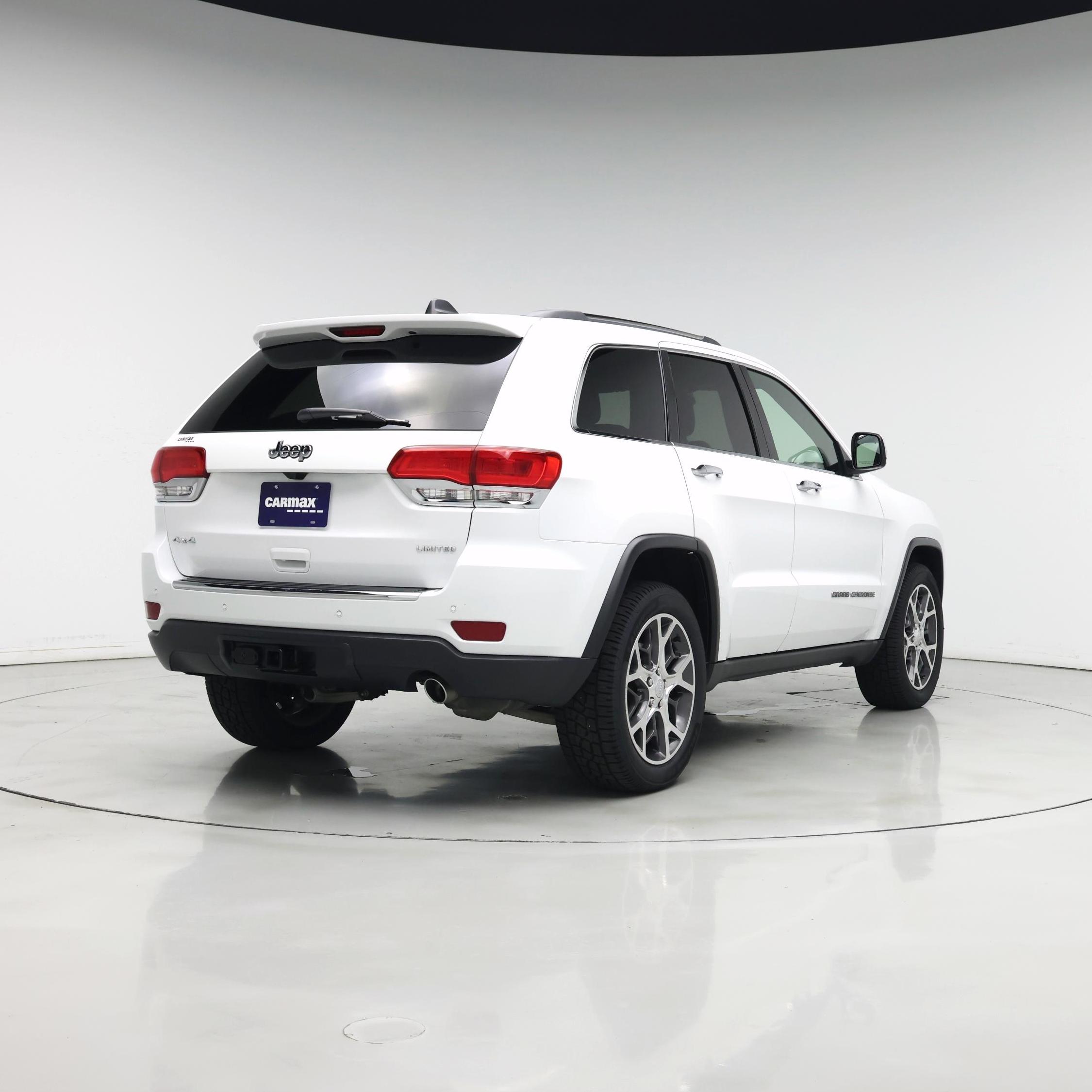 Thumbnail: 2019 Jeep Grand Cherokee - 8