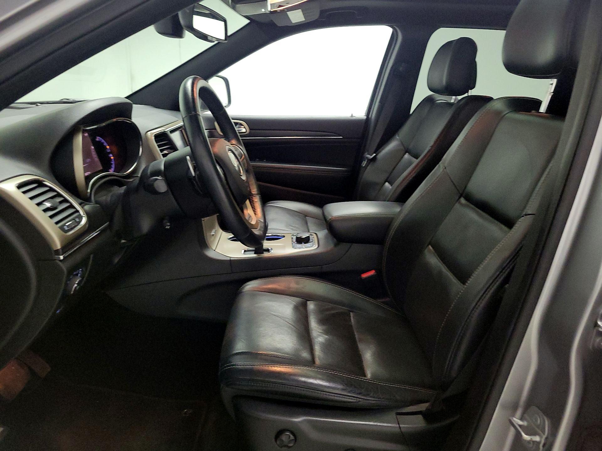 Thumbnail: 2014 Jeep Grand Cherokee - 11