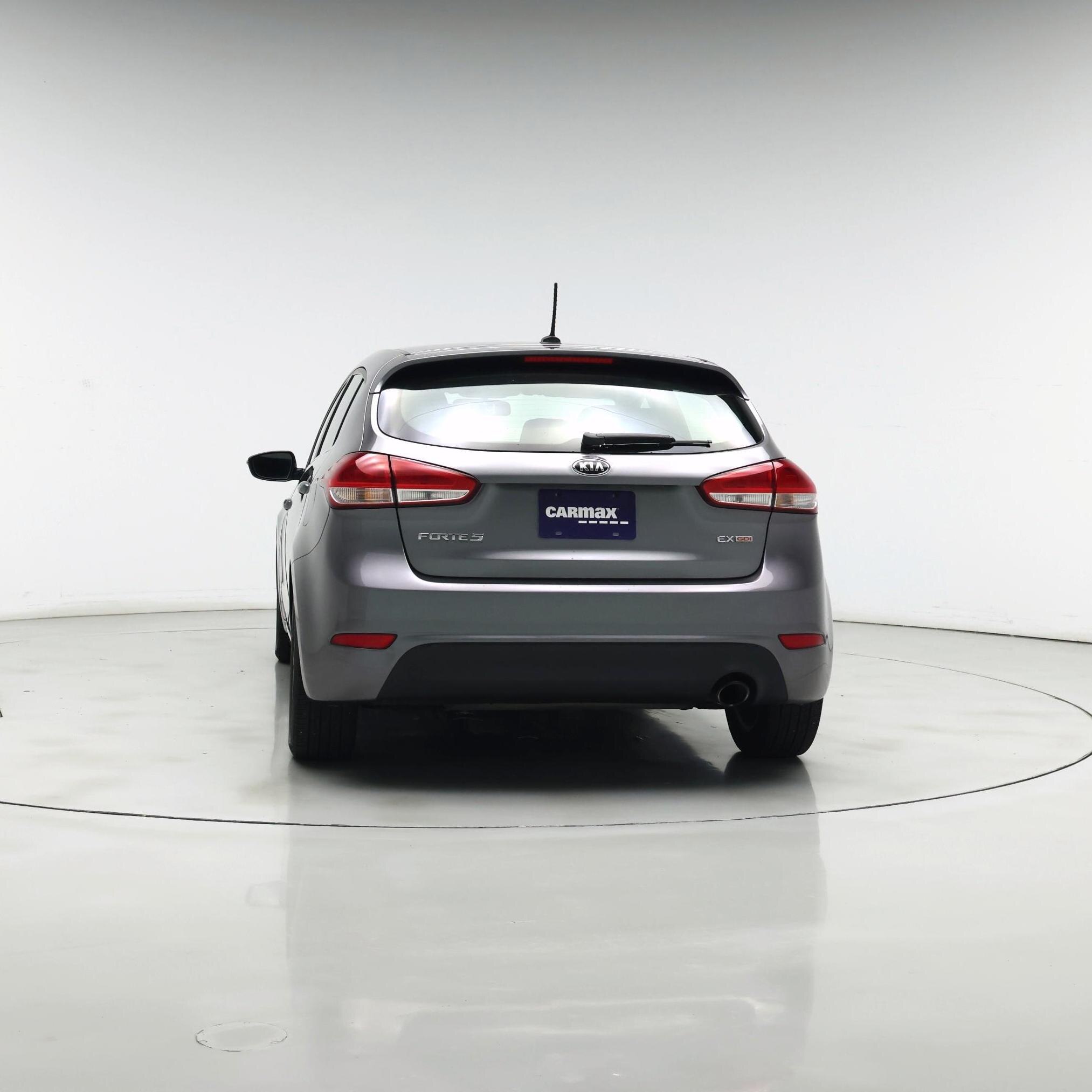 Thumbnail: 2015 Kia Forte - 6