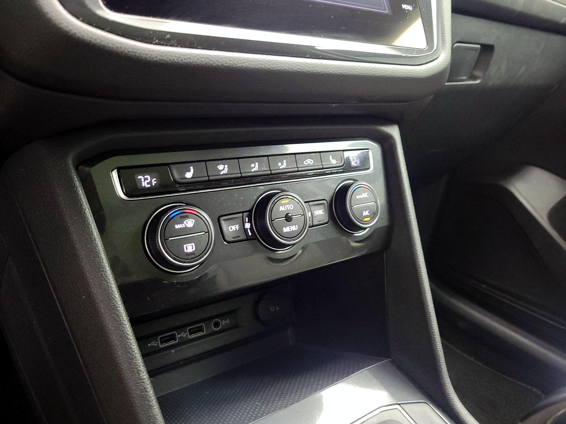 Thumbnail: 2019 Volkswagen Tiguan - 15