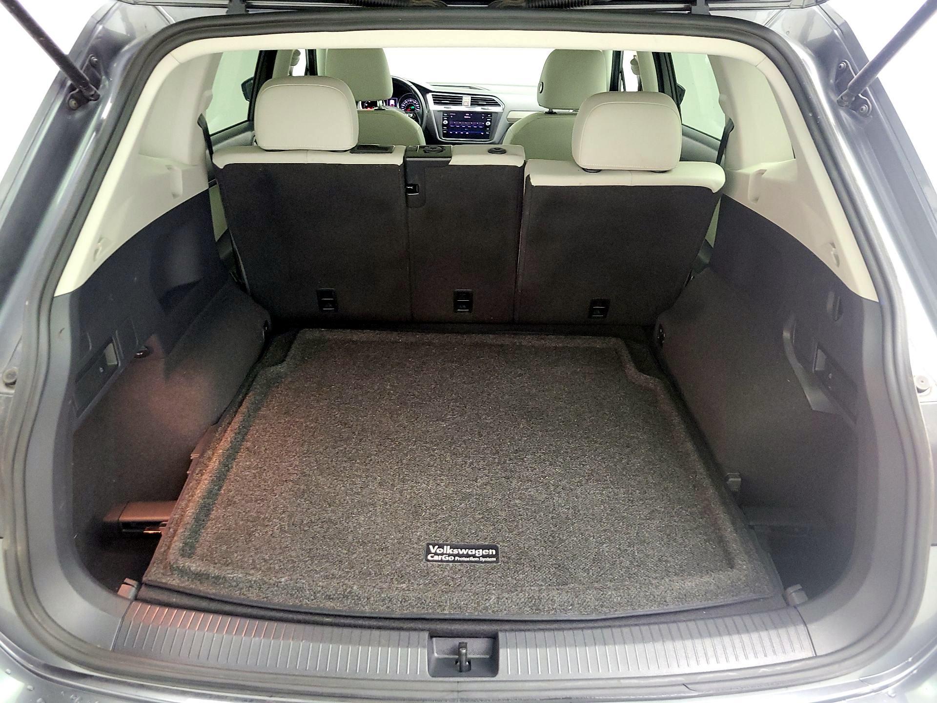 Thumbnail: 2019 Volkswagen Tiguan - 18