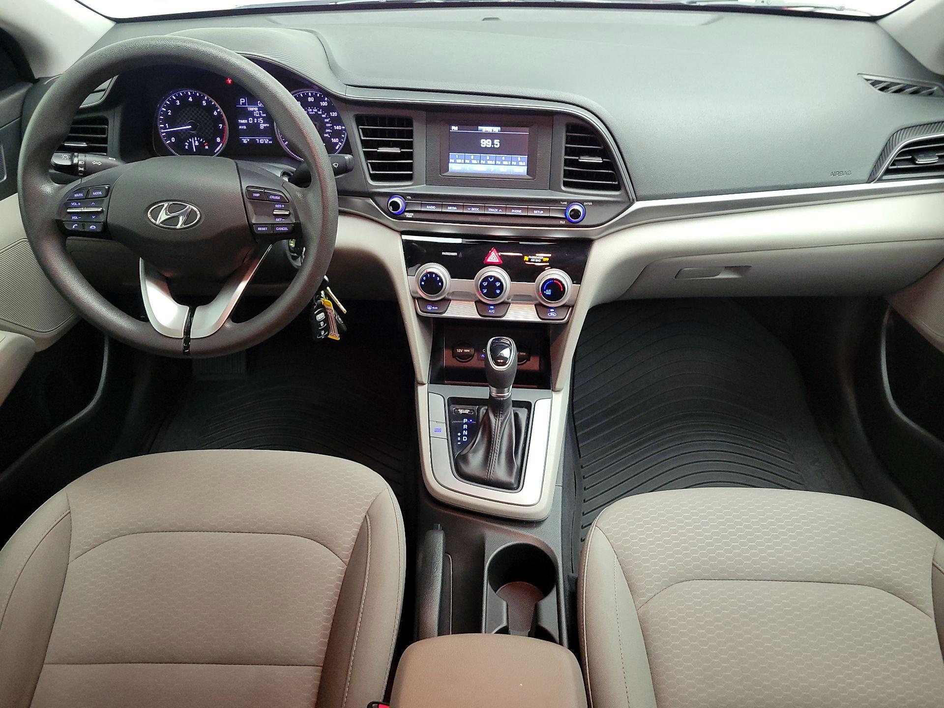Thumbnail: 2019 Hyundai Elantra - 9