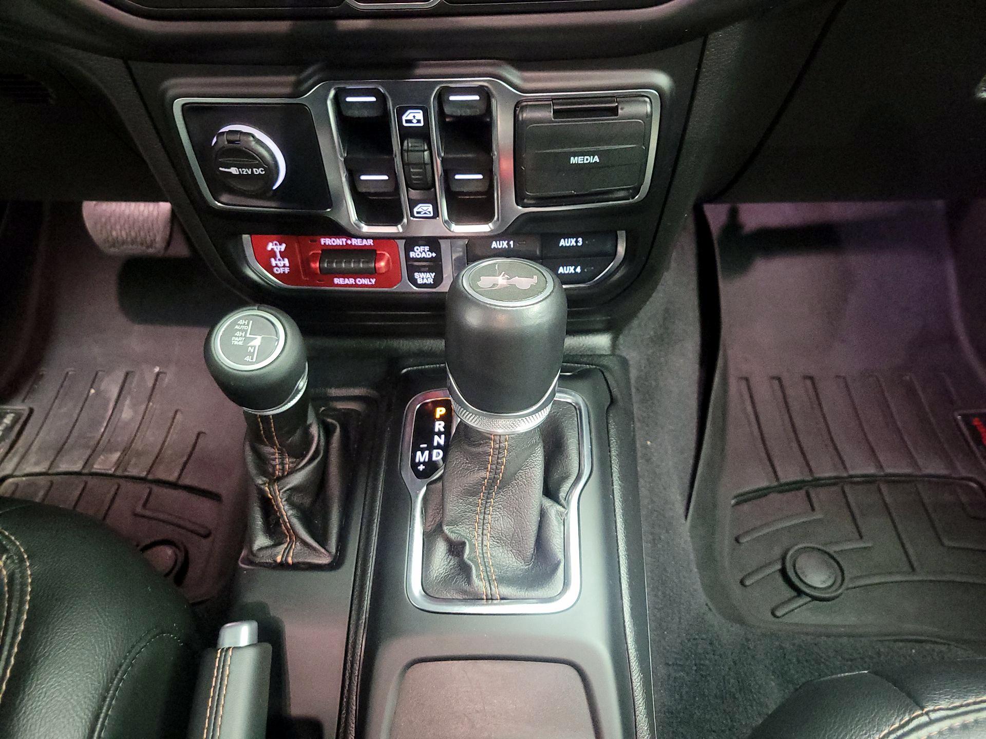 Thumbnail: 2021 Jeep Wrangler - 16