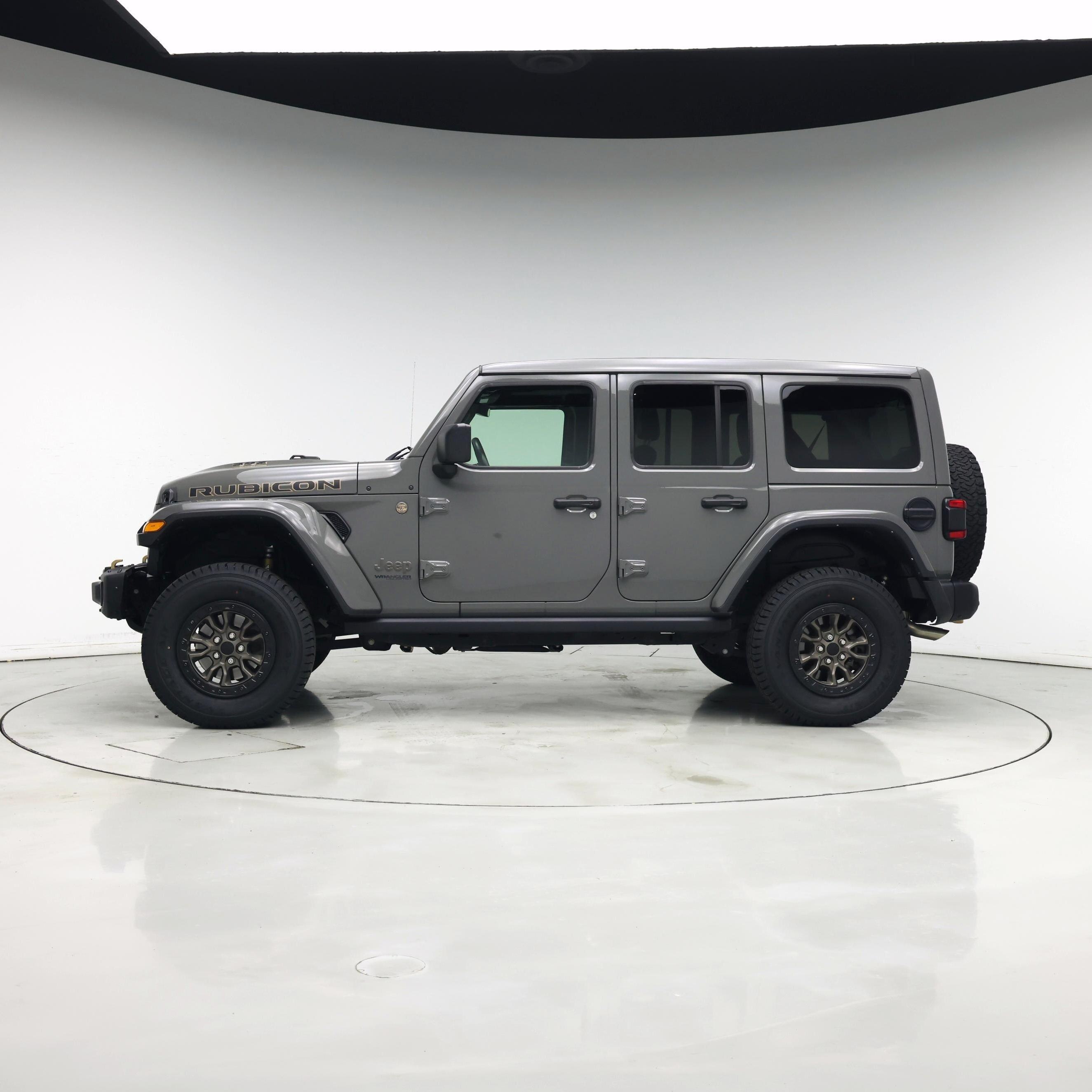 Thumbnail: 2021 Jeep Wrangler - 3