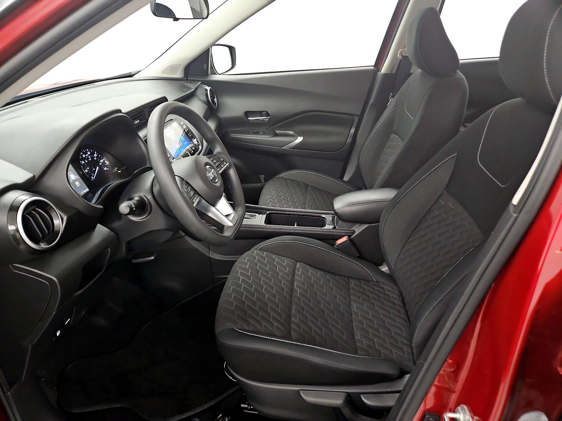 Thumbnail: 2021 Nissan Kicks - 11
