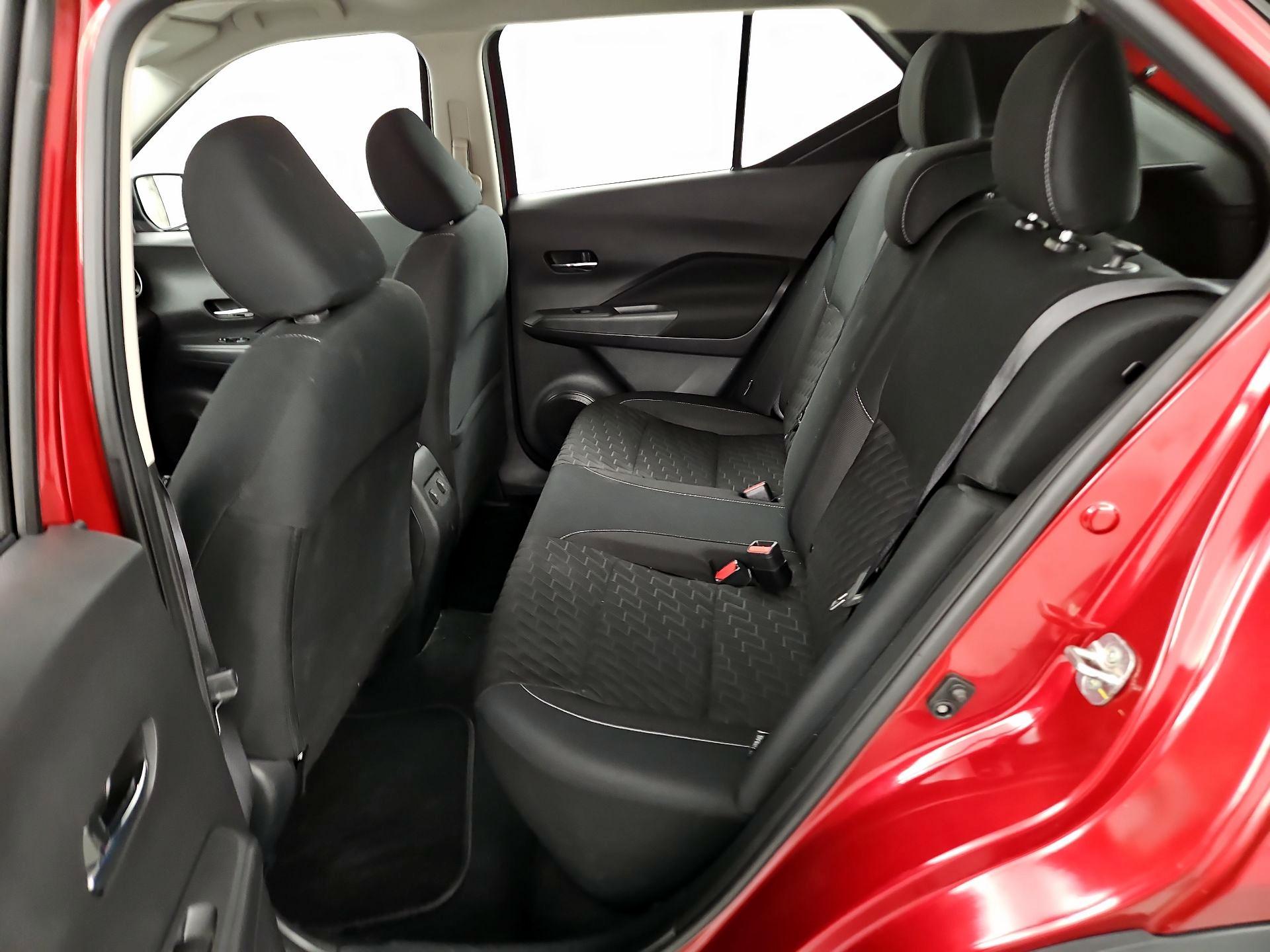 Thumbnail: 2021 Nissan Kicks - 19
