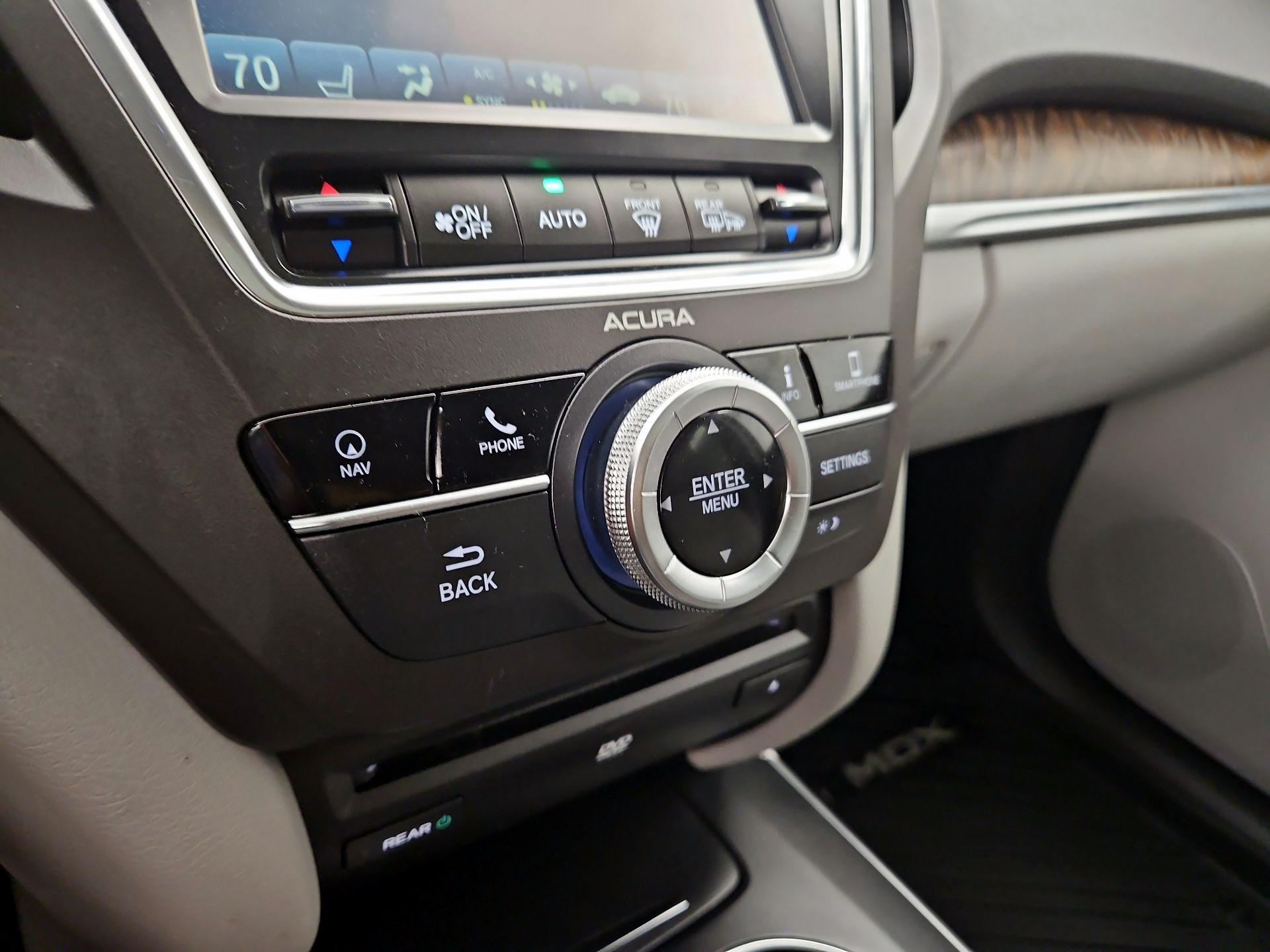 Thumbnail: 2019 Acura MDX - 17