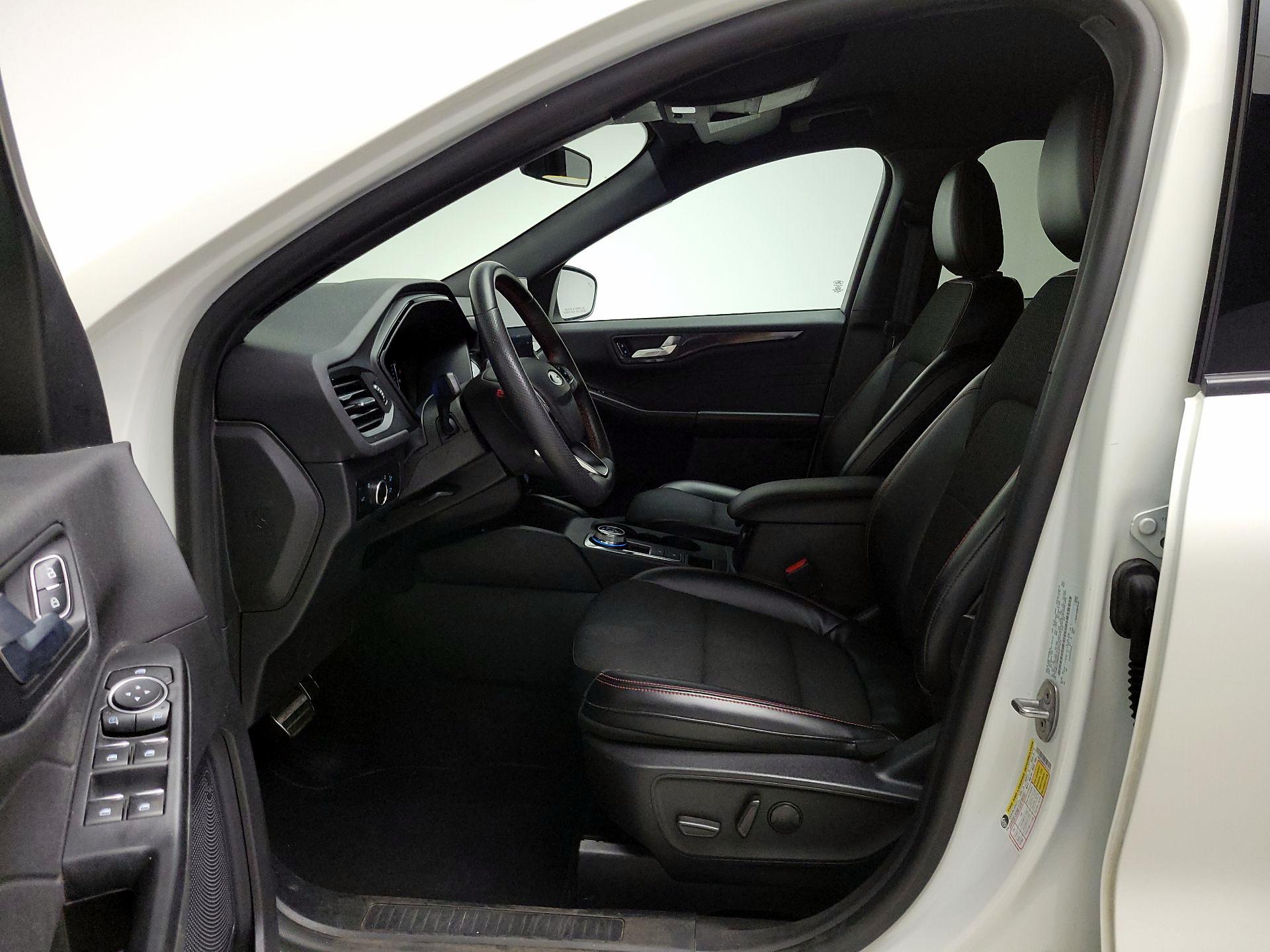Thumbnail: 2023 Ford Escape - 11