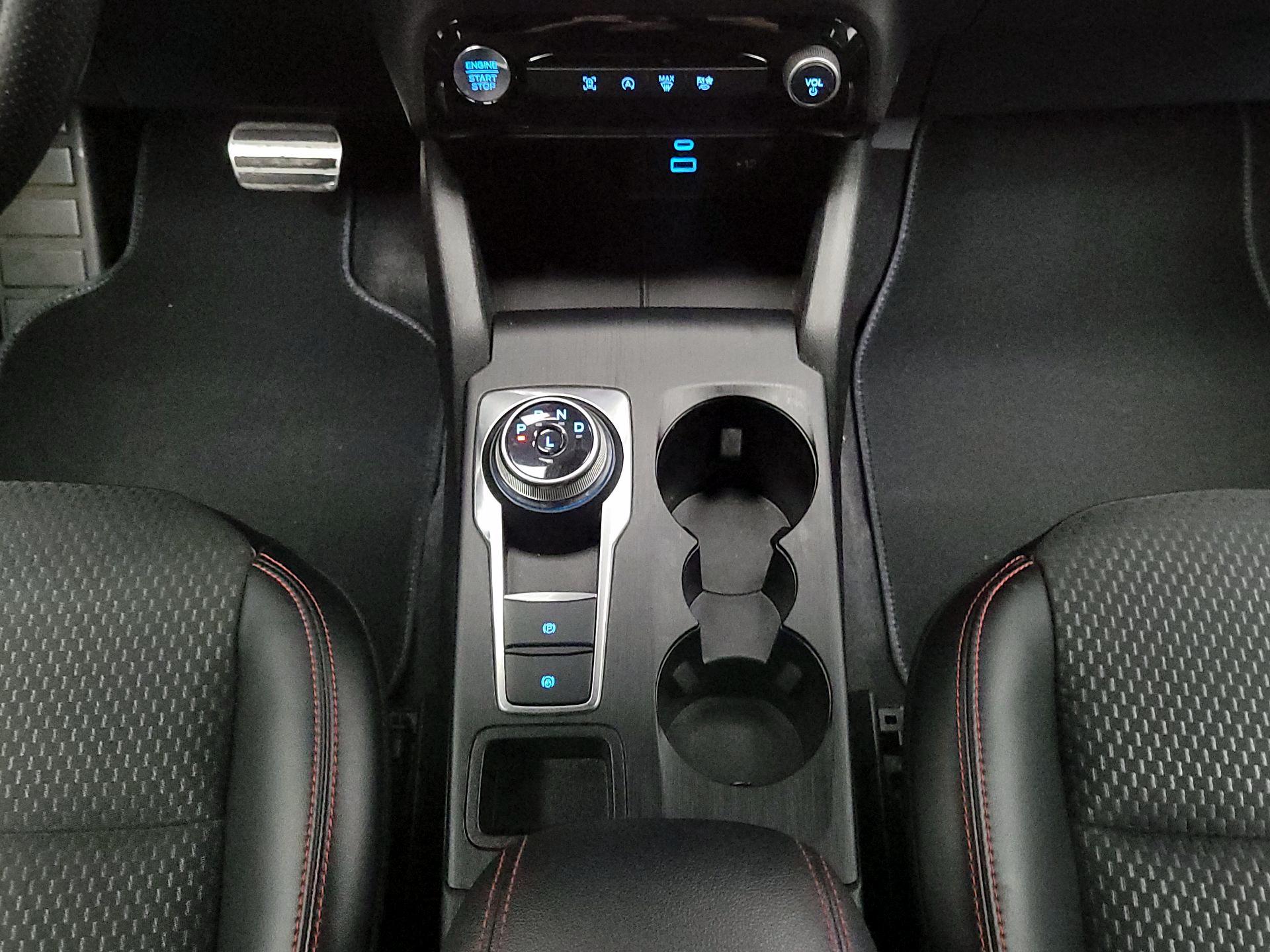 Thumbnail: 2023 Ford Escape - 18