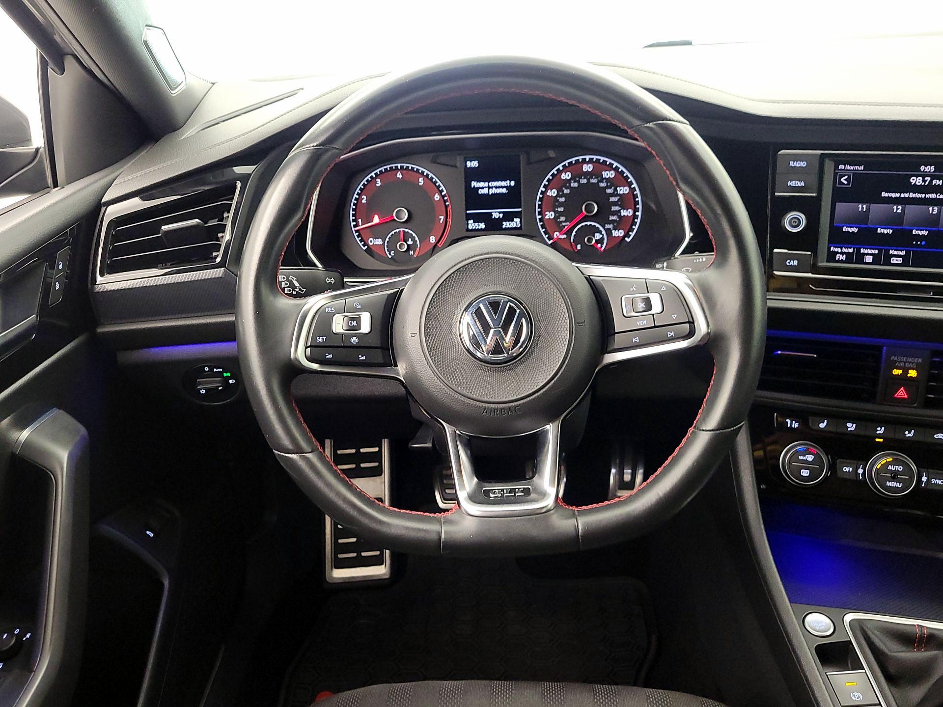 Thumbnail: 2019 Volkswagen Jetta - 10