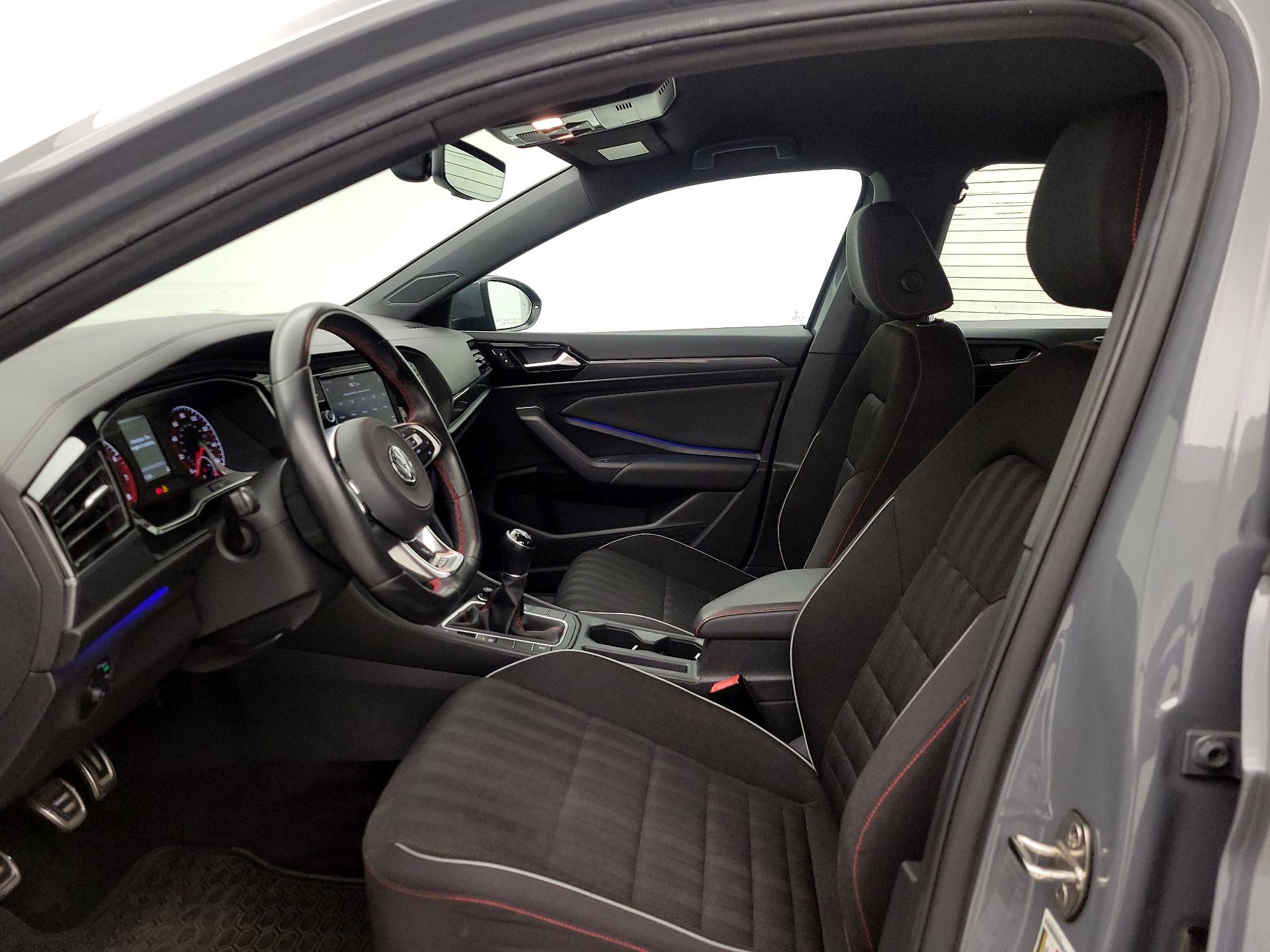 Thumbnail: 2019 Volkswagen Jetta - 11