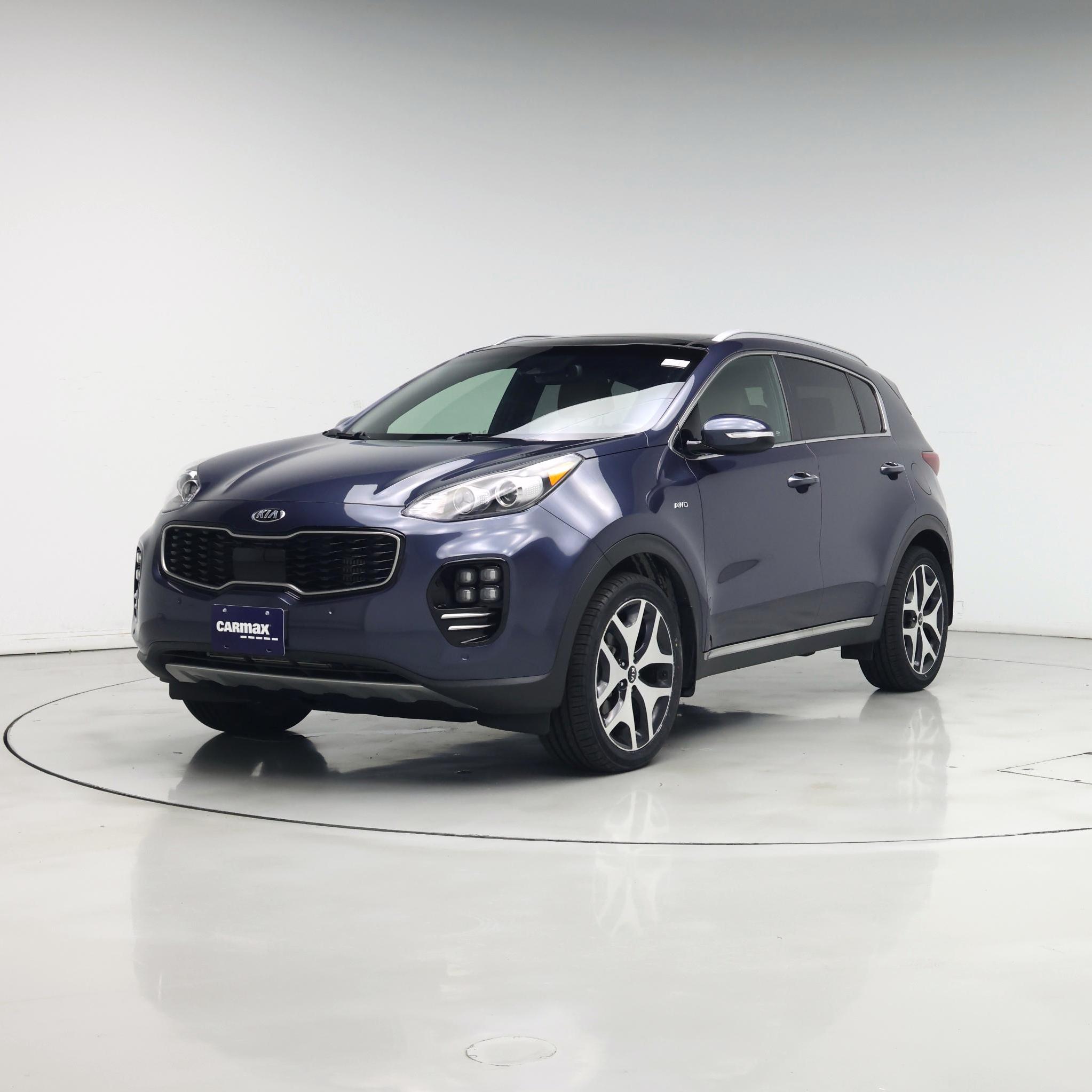 Thumbnail: 2017 Kia Sportage - 4