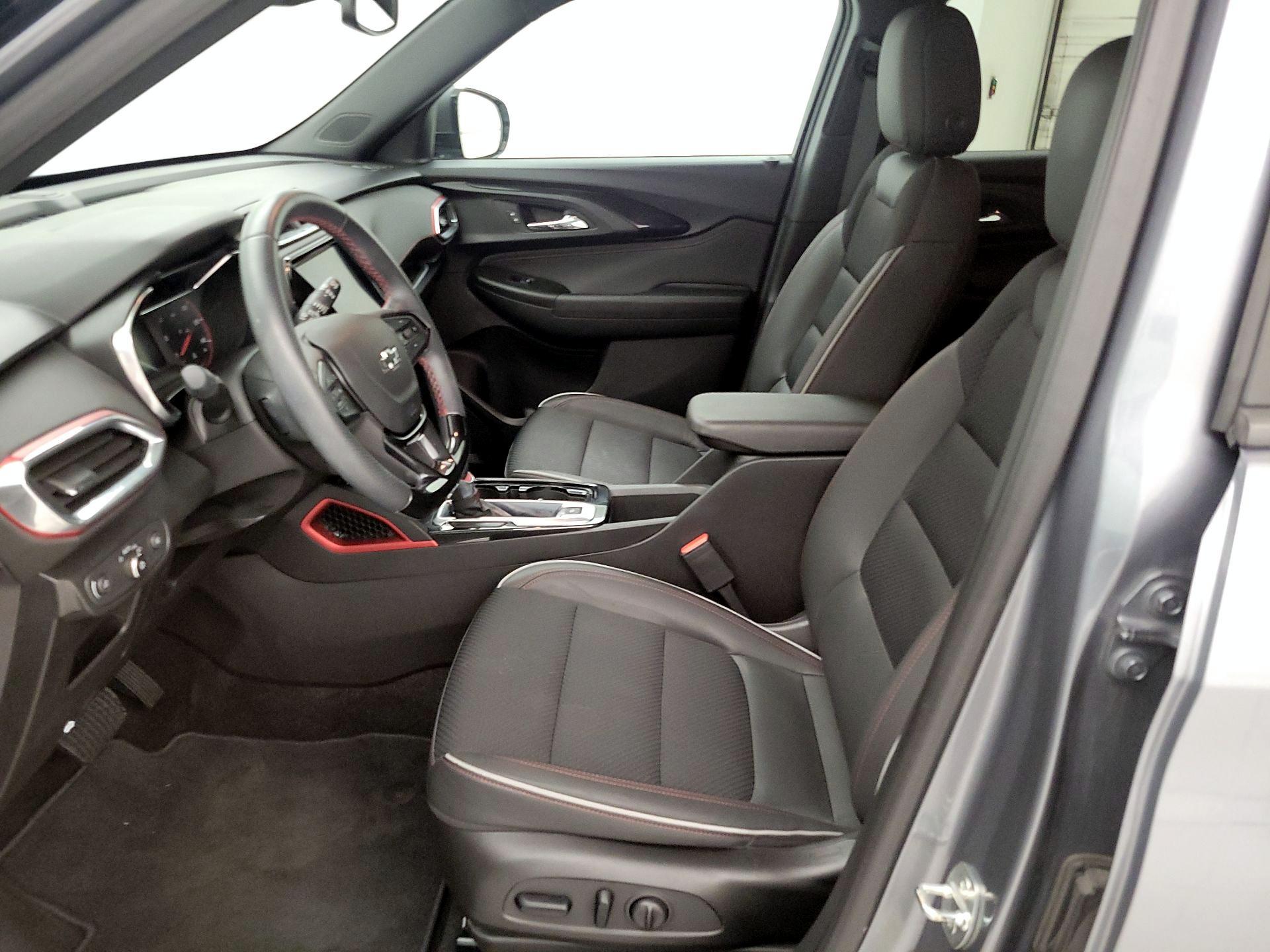 Thumbnail: 2021 Chevrolet TrailBlazer - 11