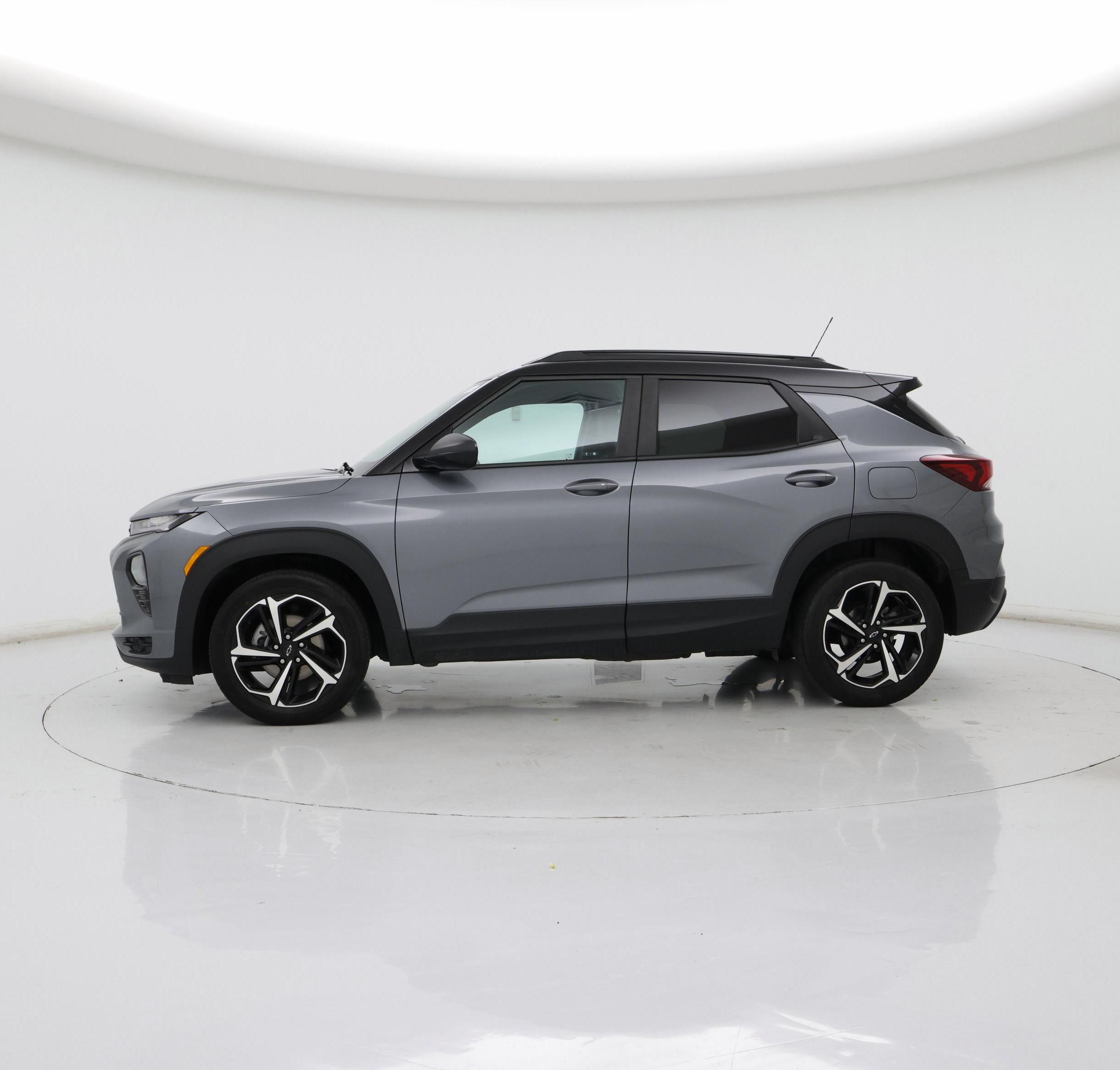 Thumbnail: 2021 Chevrolet TrailBlazer - 3