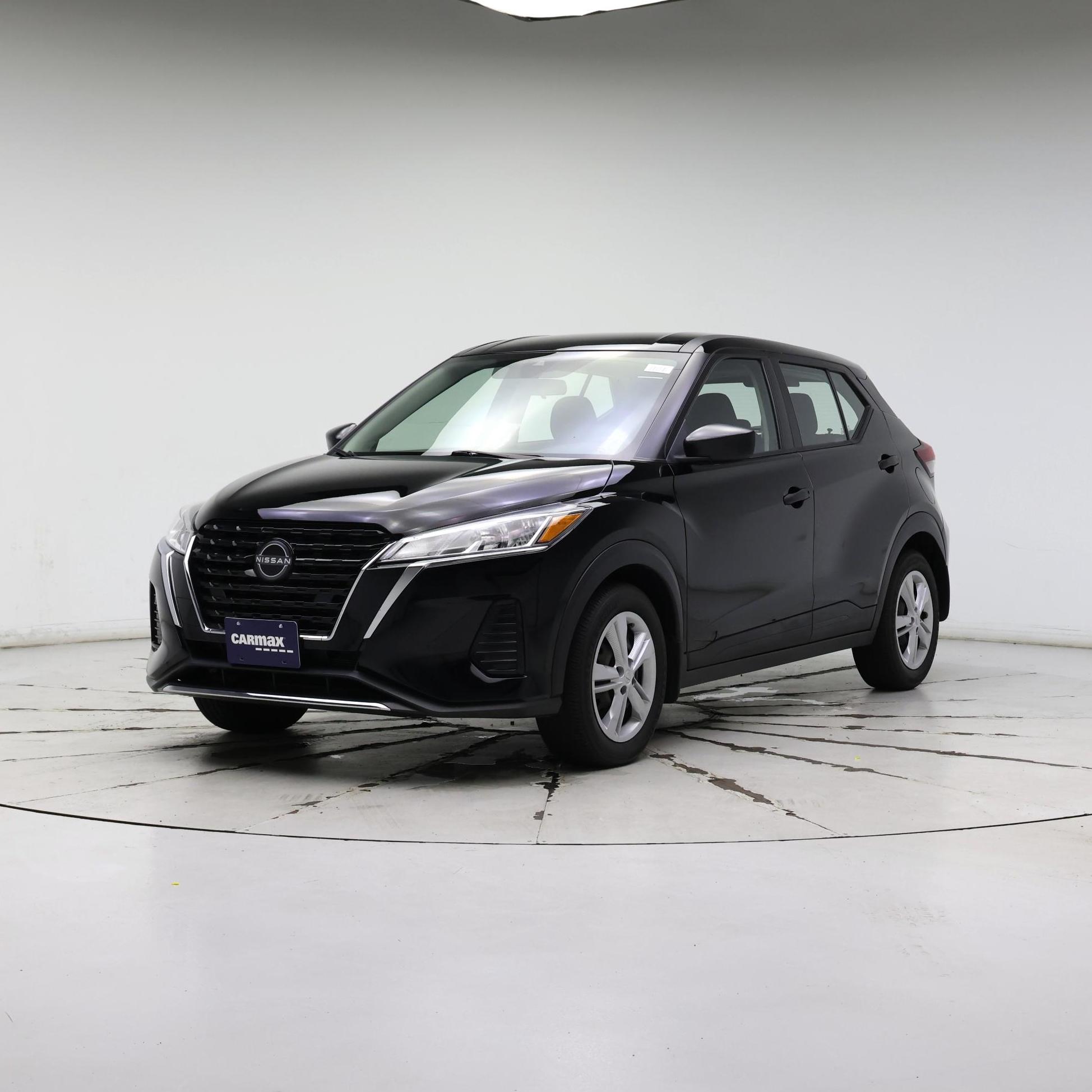 Thumbnail: 2022 Nissan Kicks - 4