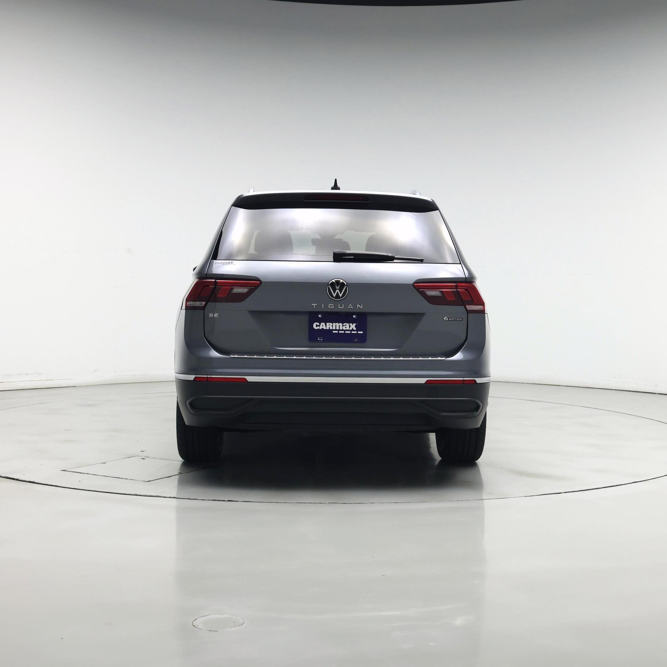 Thumbnail: 2022 Volkswagen Tiguan - 6
