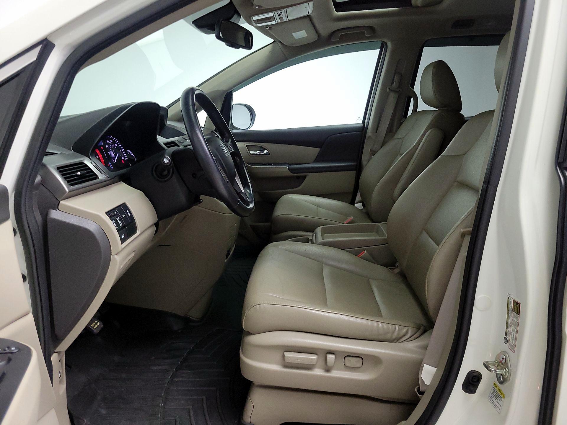 Thumbnail: 2016 Honda Odyssey - 11