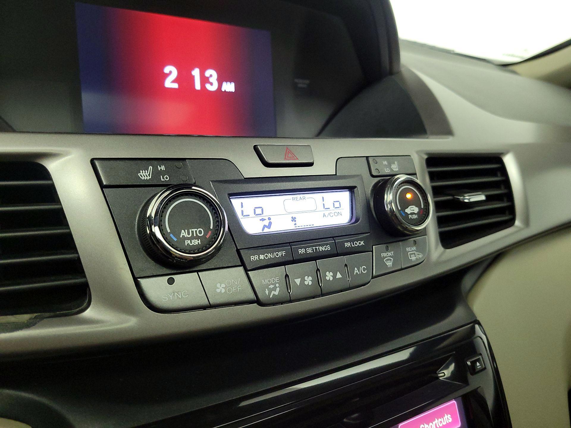 Thumbnail: 2016 Honda Odyssey - 16
