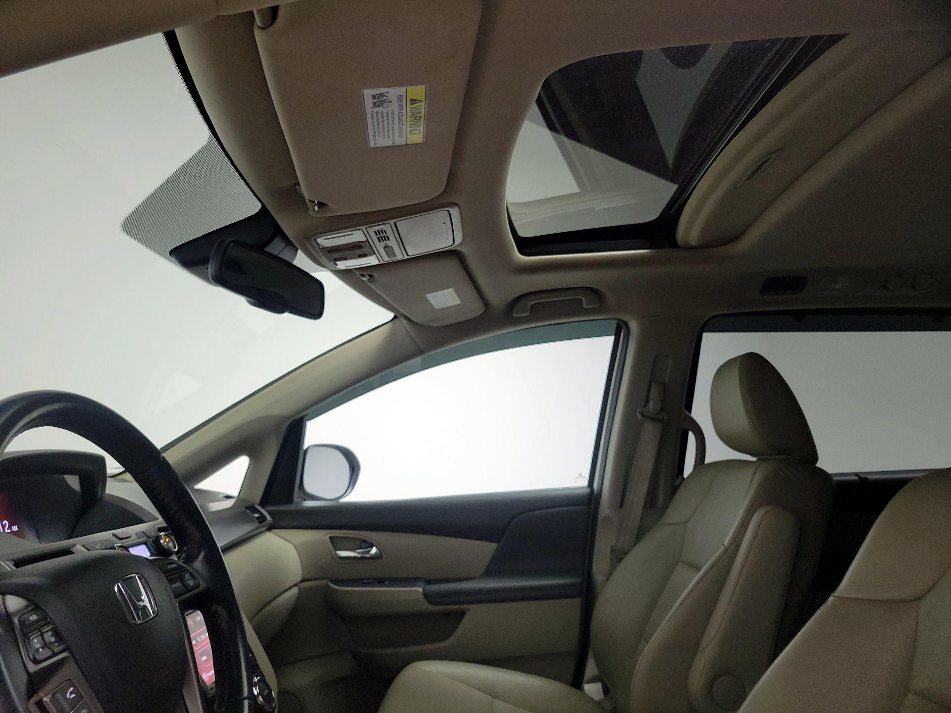 Thumbnail: 2016 Honda Odyssey - 19