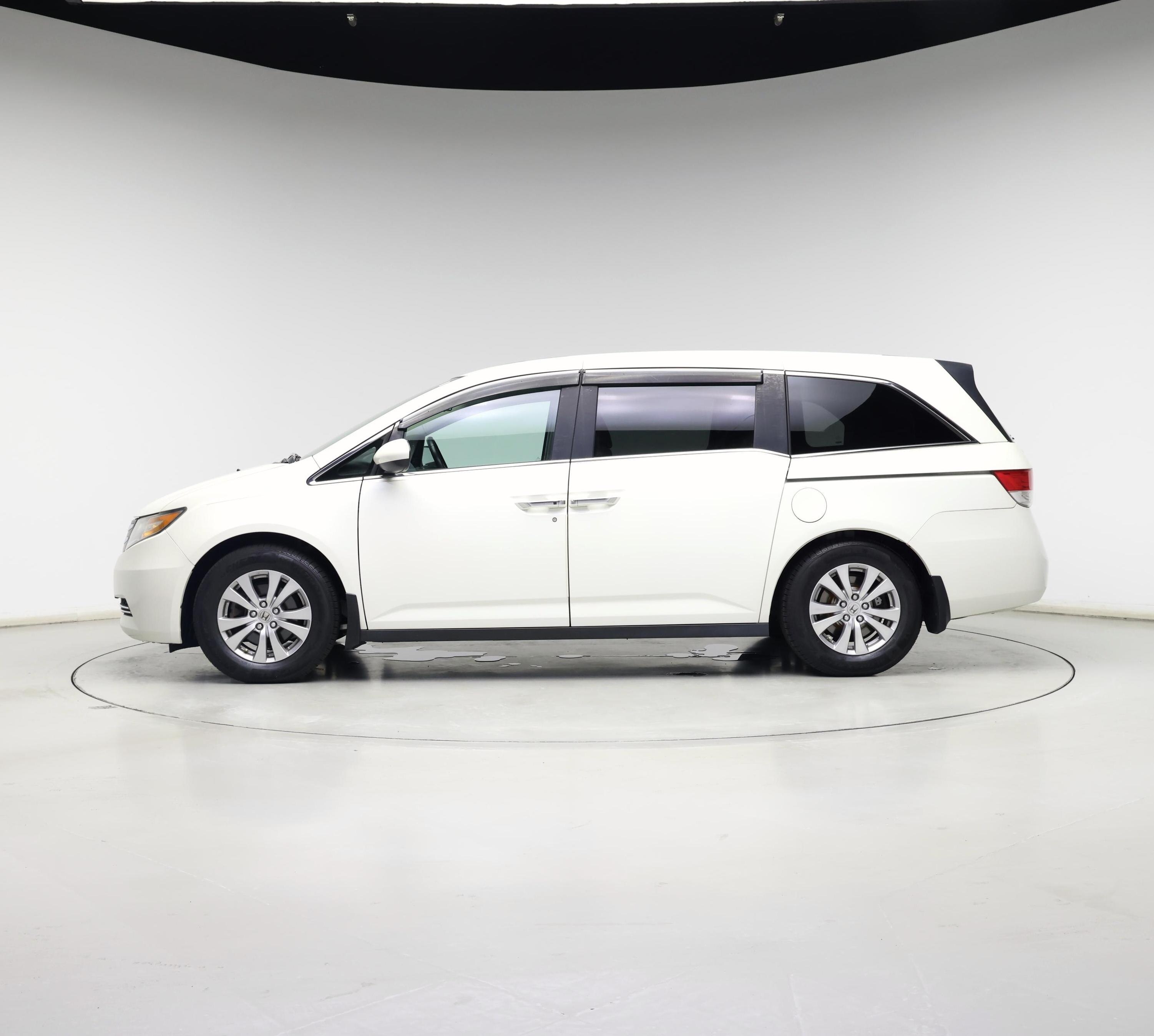 Thumbnail: 2016 Honda Odyssey - 3